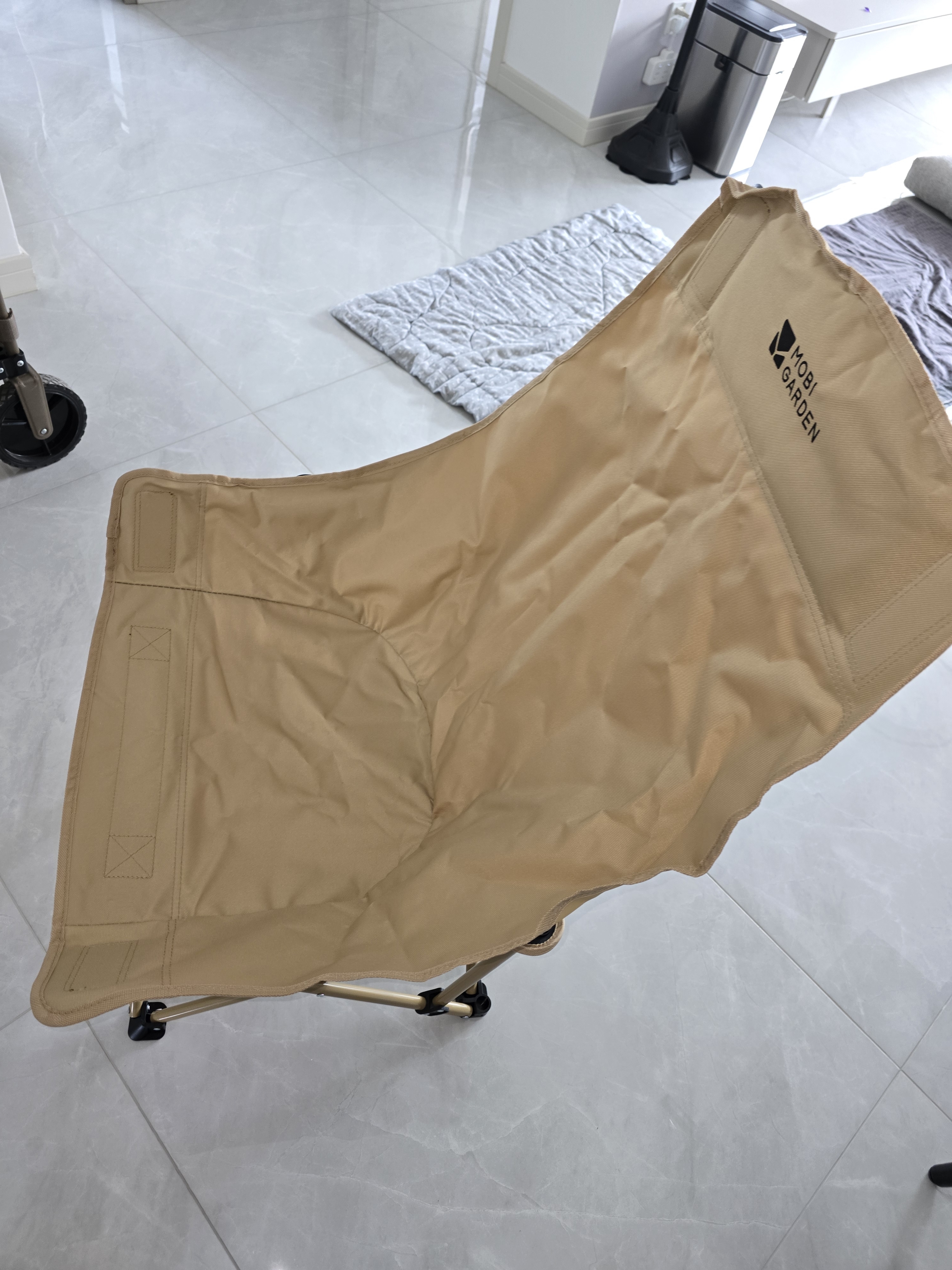 牧高笛（MOBIGARDEN）月亮椅 户外露营便携靠背钓鱼椅懒人椅家庭休闲折叠椅 【月亮高背椅Basic】细沙黄 实拍图