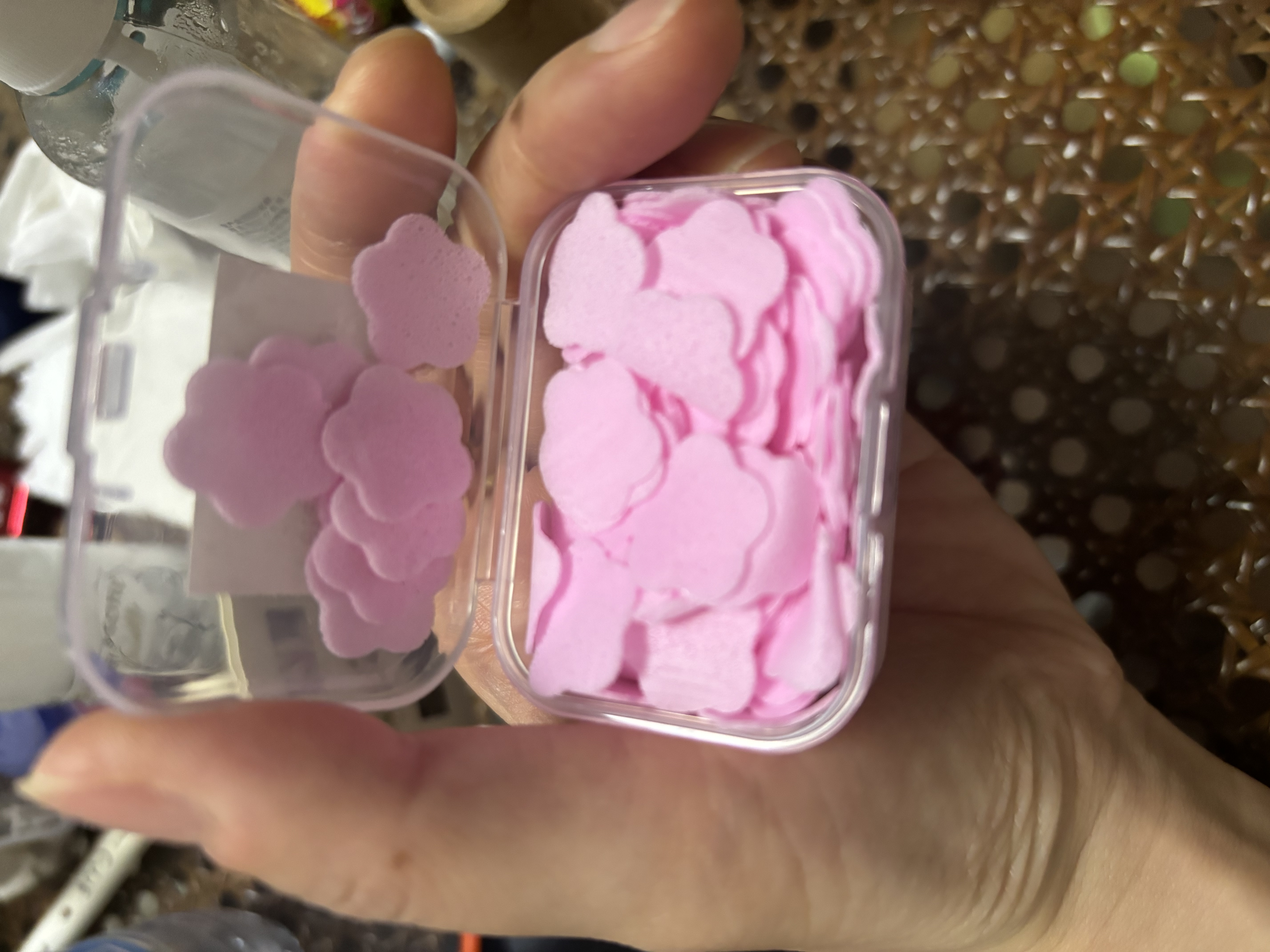 【出游必备】一次性洗手香皂片旅游肥皂片户外旅行便携随身洗手 1盒装【100片】玫瑰花香型 实拍图