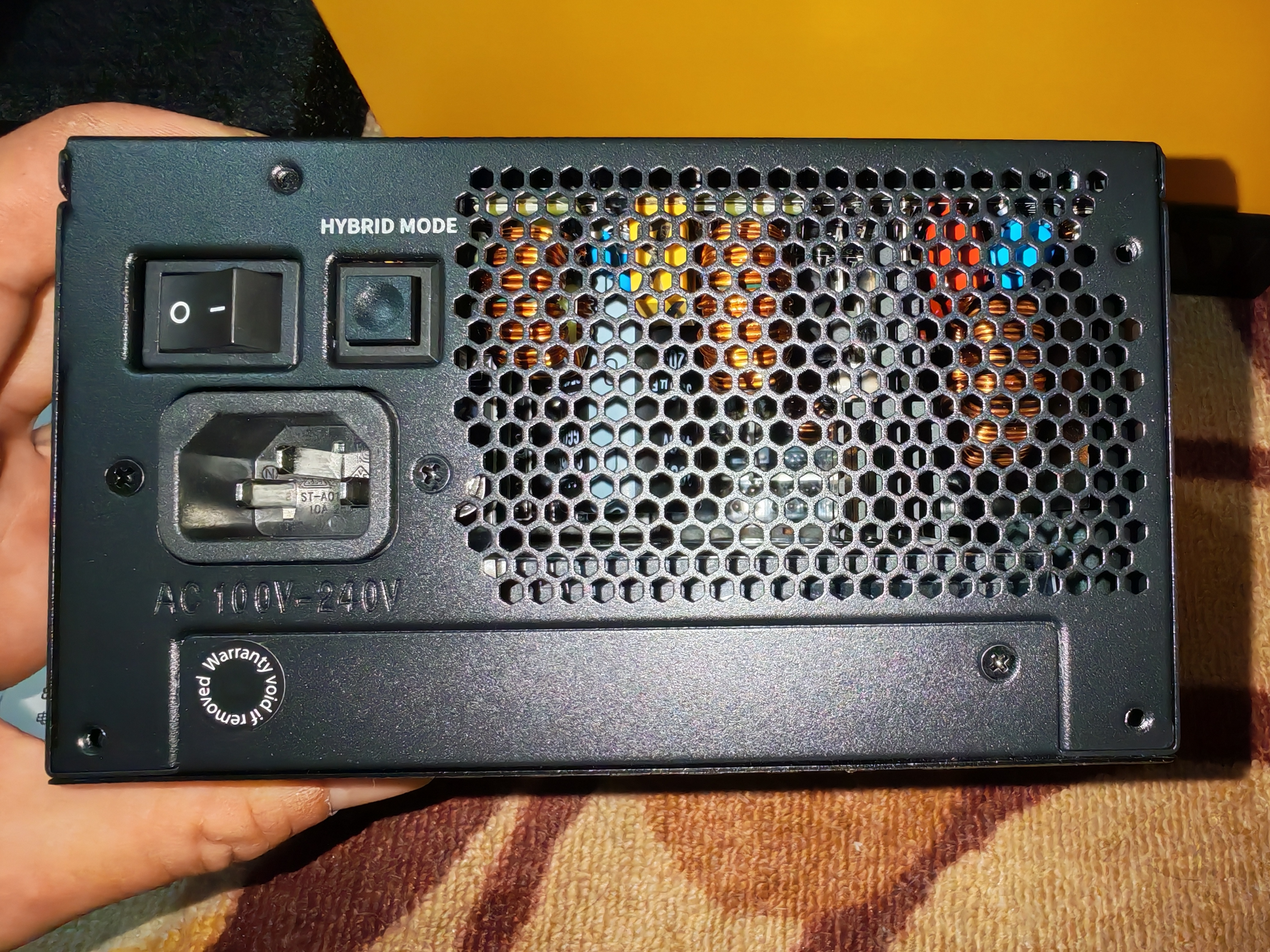 金河田（Golden field）Nexus Gold 650W 黑 ATX3.1台式电脑电源全模组 金牌双认证 /12V-2*6/日系主电容/稳压5060TI显卡 实拍图