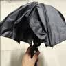 京东京造黑武士雨伞自动折叠伞便携遮阳男士晴雨两用大号八骨23寸105cm 实拍图