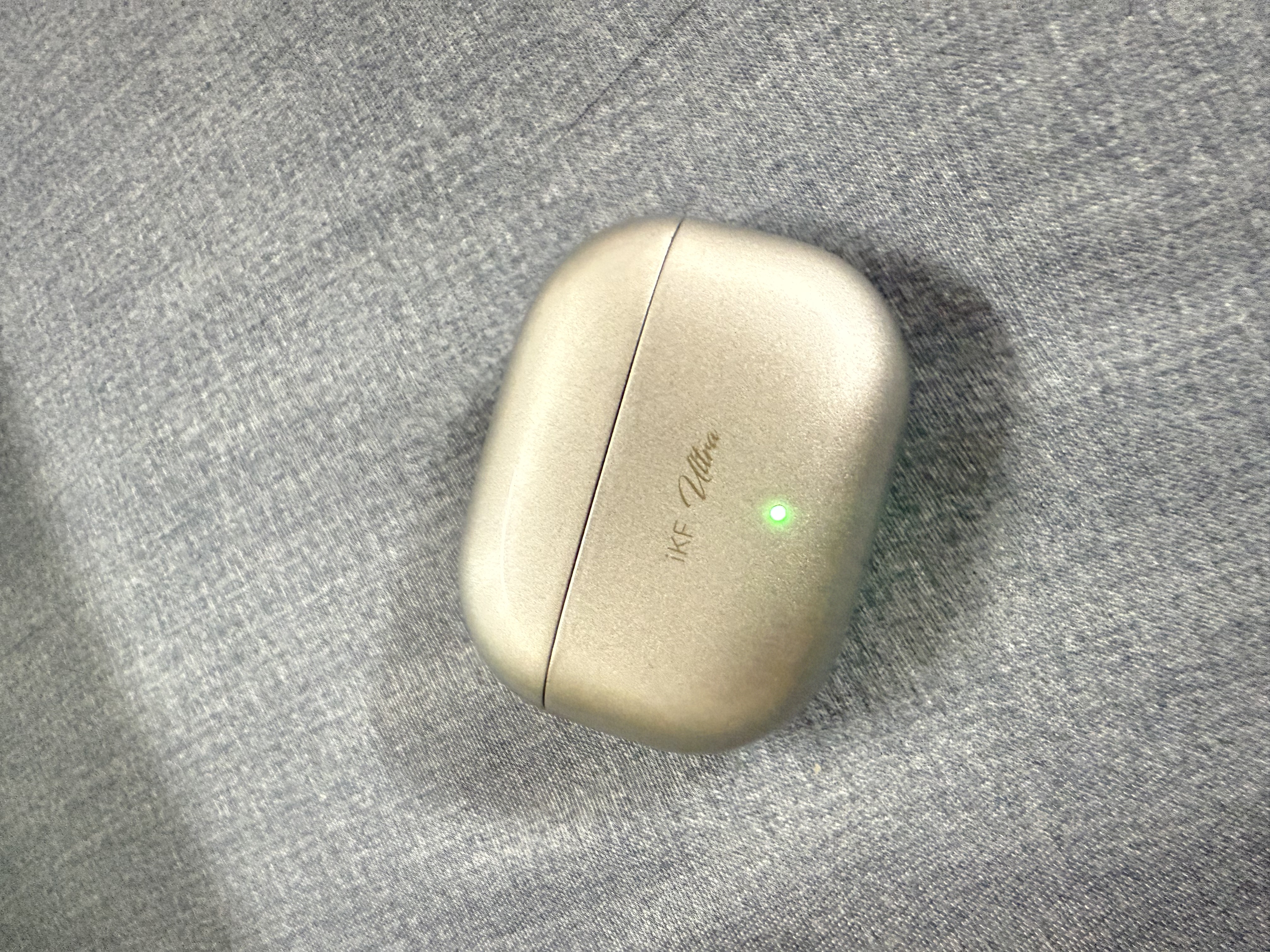 iKF Ultra【京东独家】真无线蓝牙耳机圈铁入耳式ANC降噪LDAC音乐运动跑步适用苹果华为小米 钛金属色 实拍图