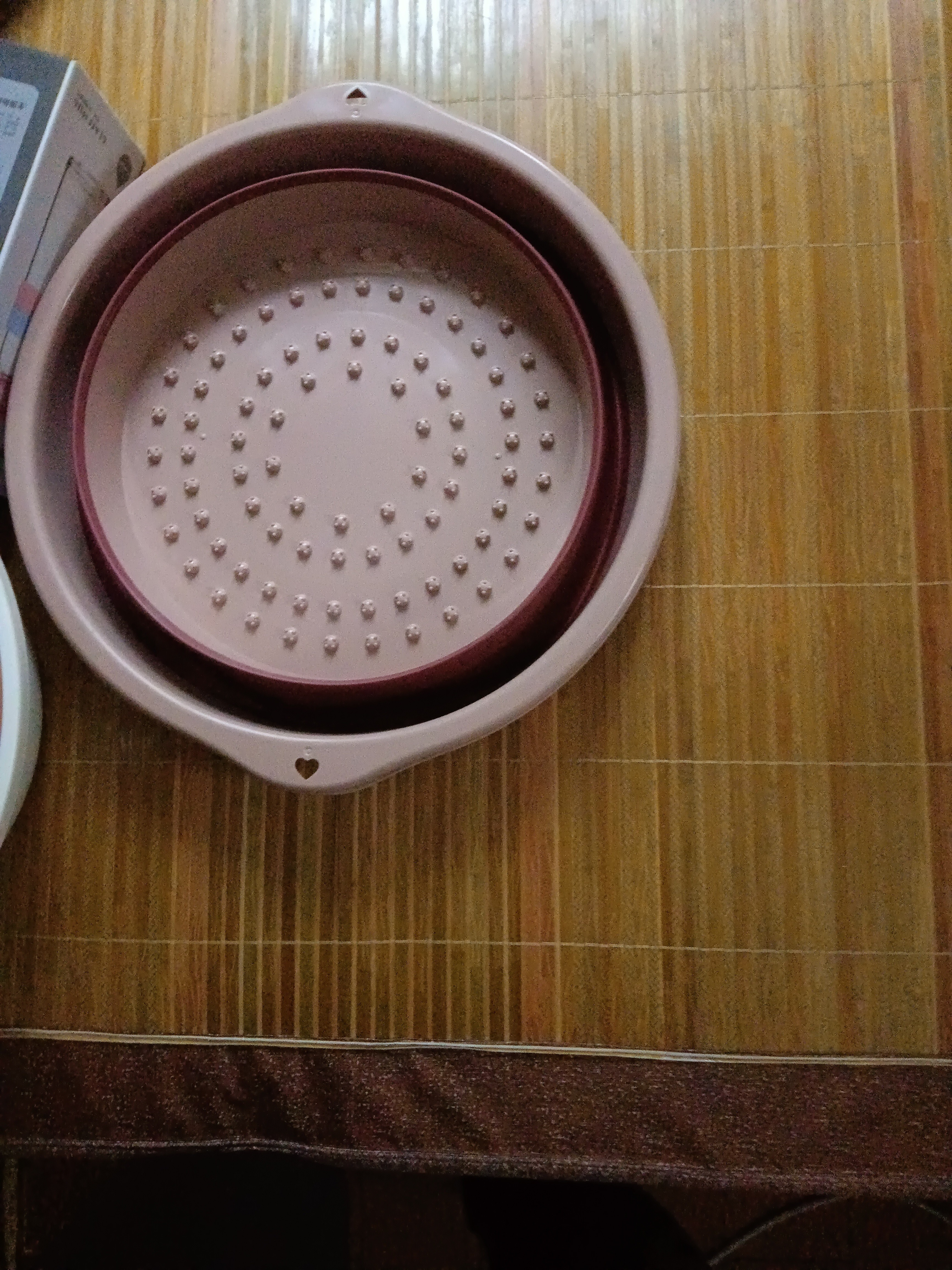南岭钰可折叠泡脚桶家用折叠洗脚盆足底按摩足浴盆宿舍便携脚盆养生 【粉色】足底按摩折叠款 实拍图