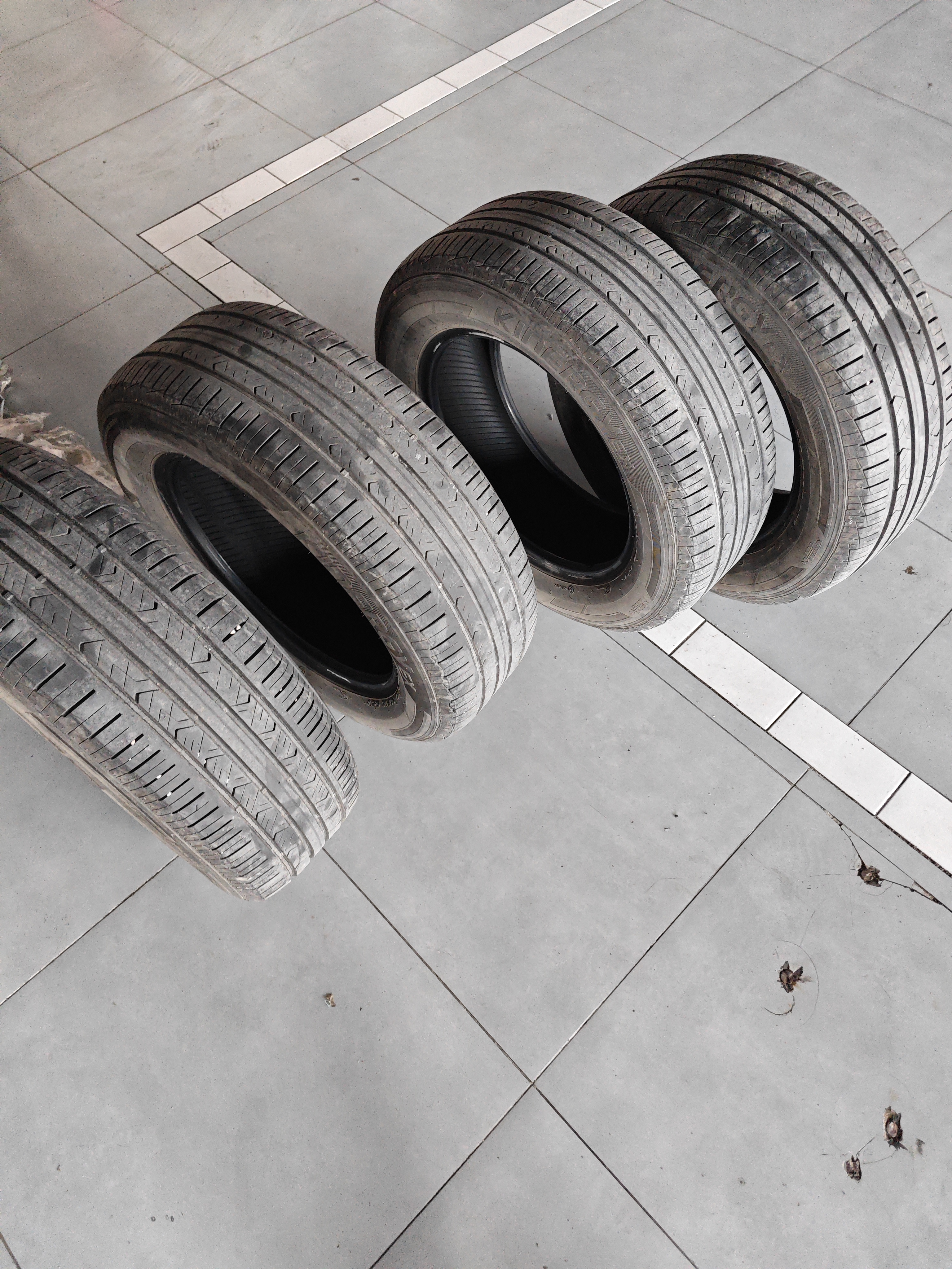 玲珑轮胎汽车轮胎215/60R16 99V XL 玲珑臻选 HD 日产天籁/缤智/帕萨特 实拍图