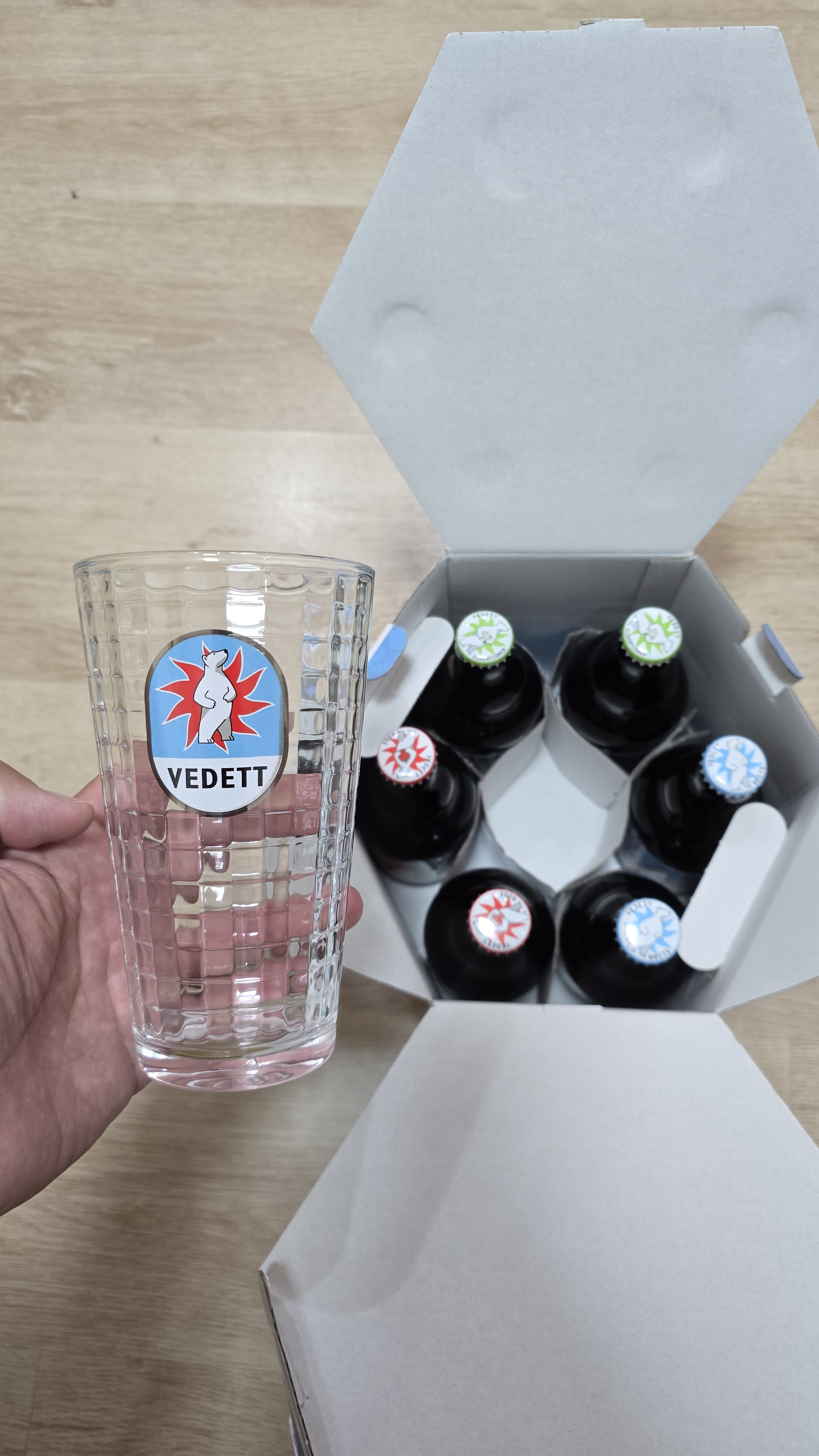 白熊三拼啤酒330ml*6瓶送1杯子 白啤接骨木花玫瑰红精酿七夕礼物礼盒 实拍图