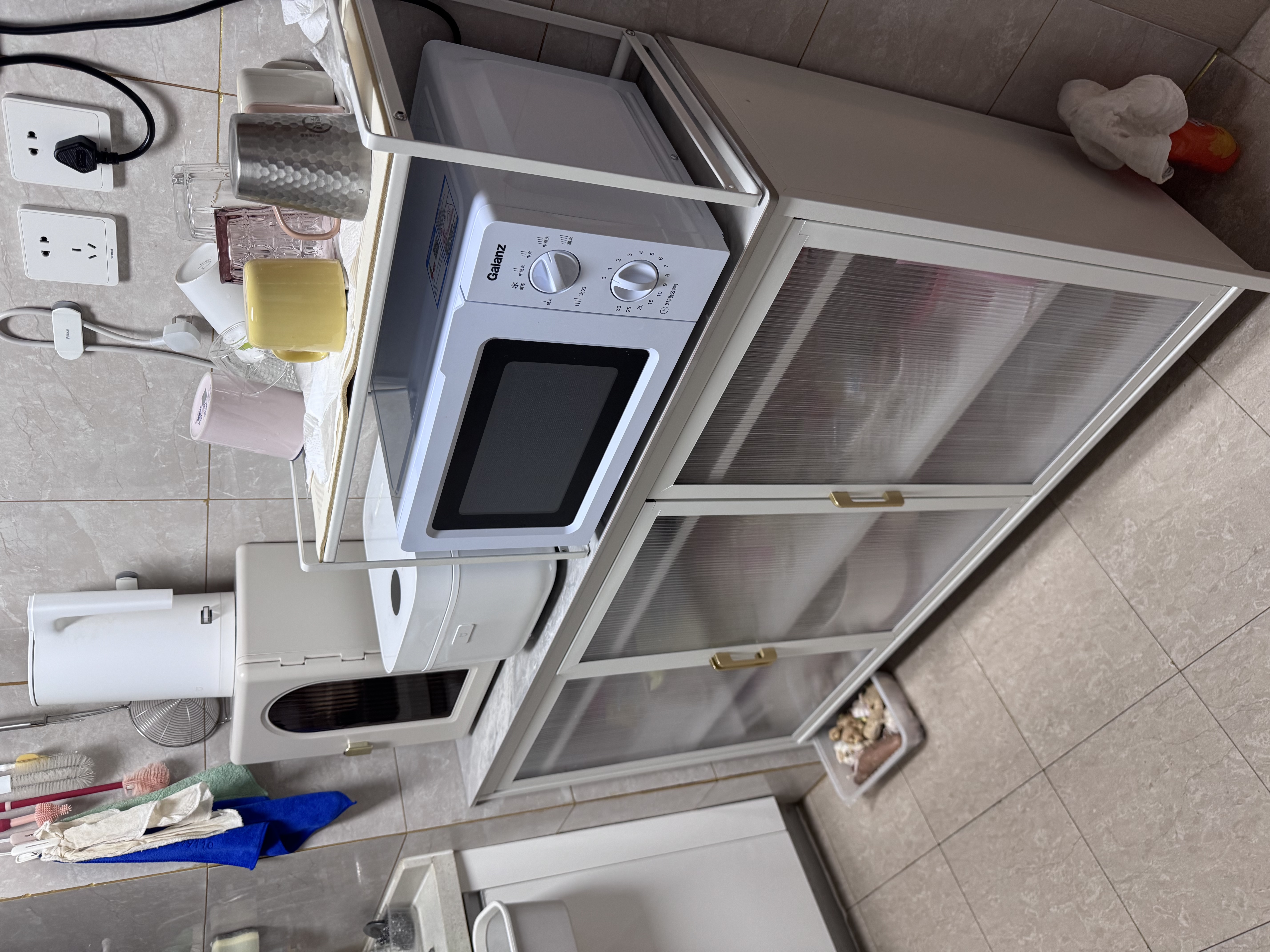 帅仕（shuaishi）厨房用具置物架落地岩板窄边收纳柜储物柜餐边橱柜碗柜锅微波炉架 岩板白4层【深30长120】免螺丝速装+一体支架 实拍图
