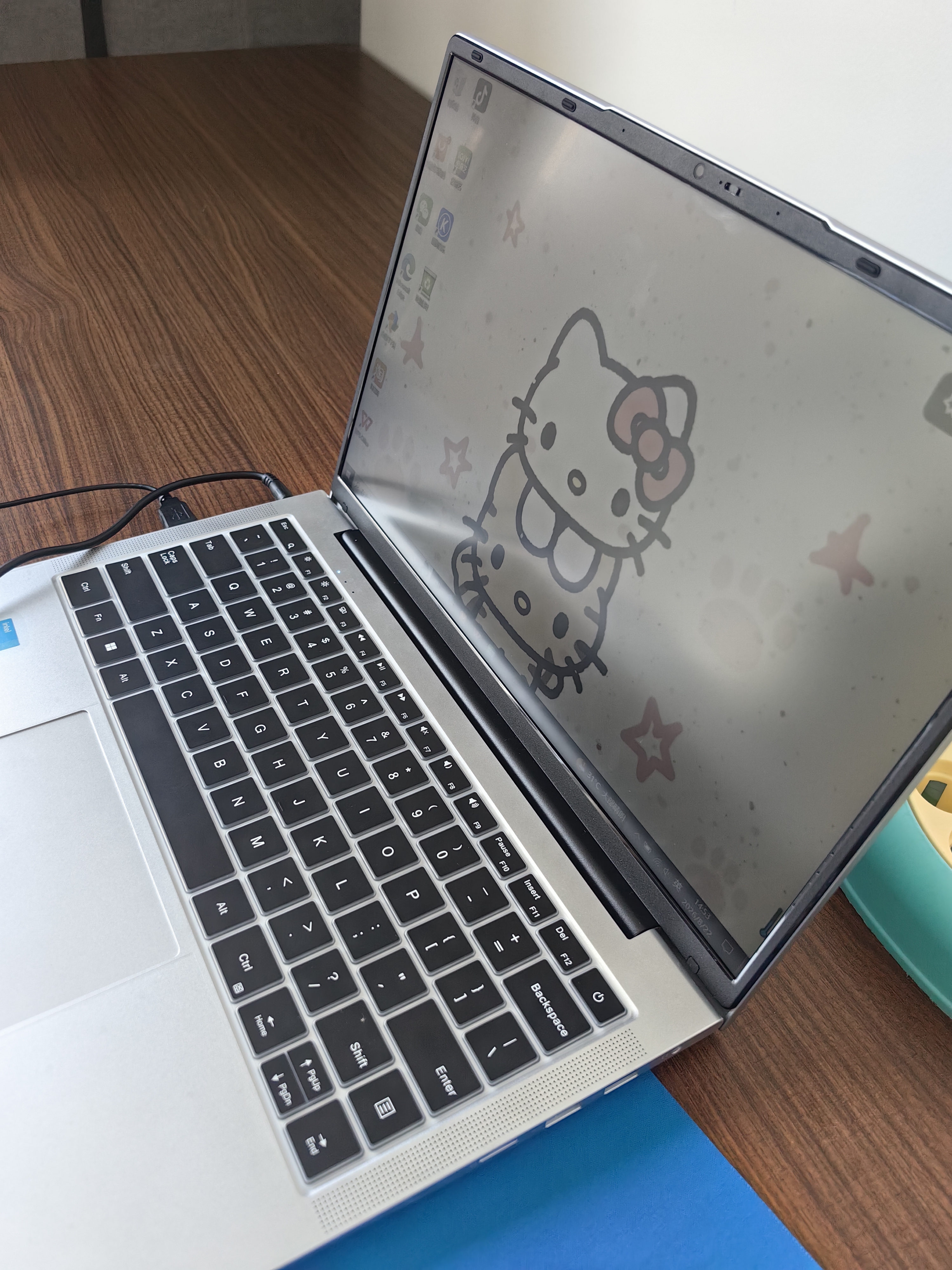 戴睿（dere）政府补贴笔记本电脑 14英寸便携轻薄本 商务办公游戏上课网课手提本 12G/256G 实拍图