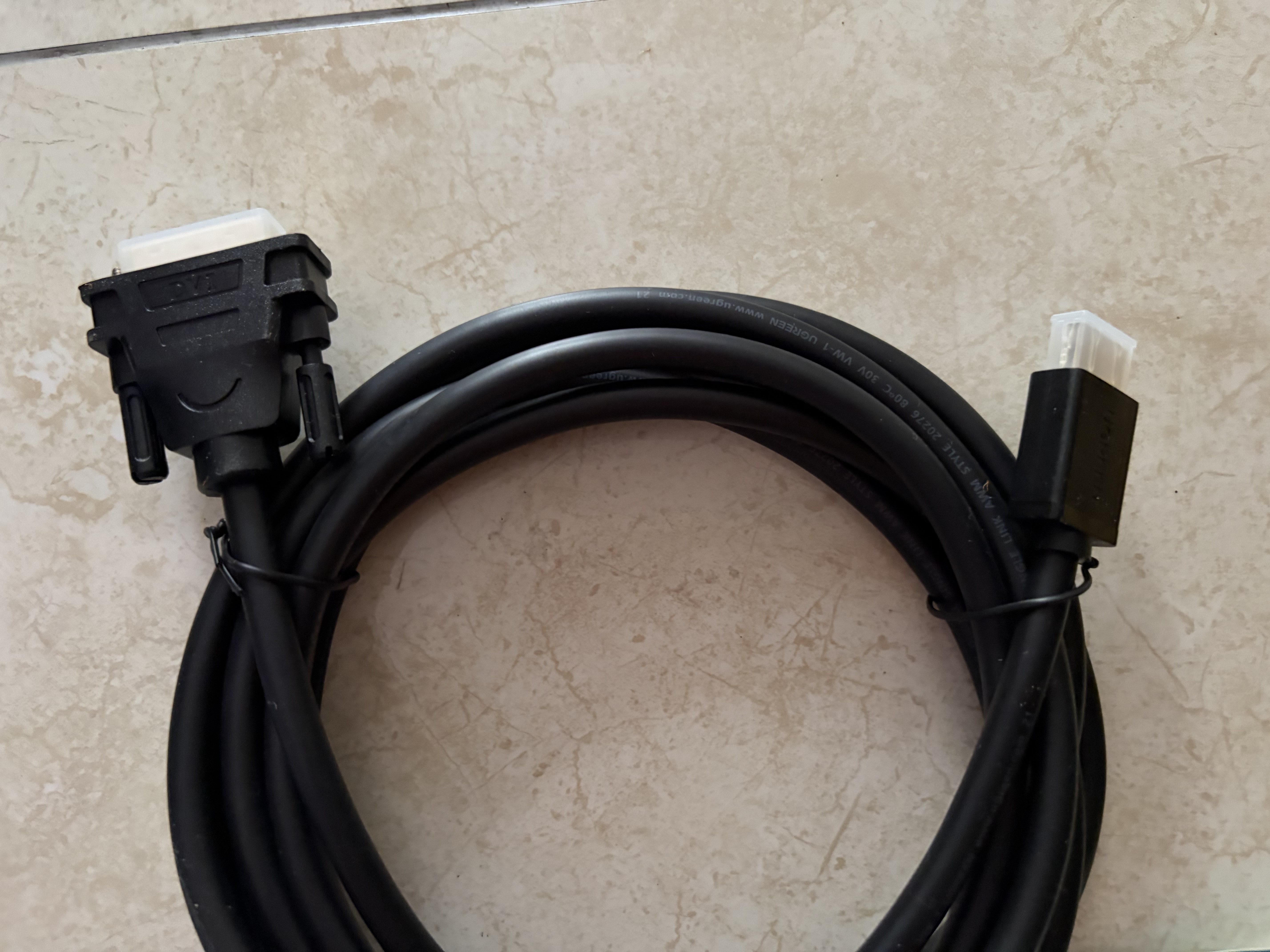 绿联HDMI转DVI连接线4K60Hz DVI转HDMI高清线双向互转笔记本电脑投影仪显示器视频转换线3米10136 实拍图