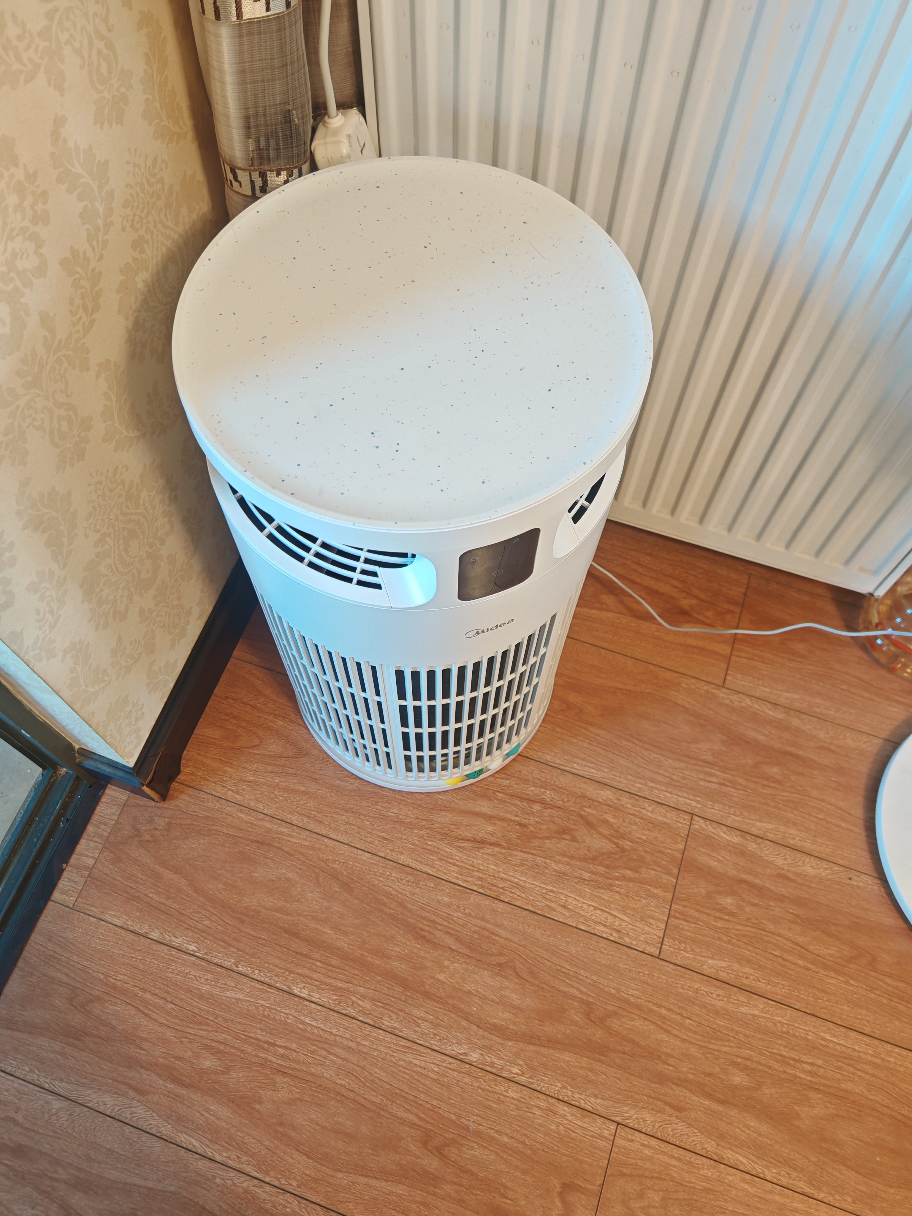 美的（Midea）家用宠物空气净化器 吸猫毛除过敏源猫猫搭子猫毛净化器杀菌消毒除猫狗异味 小怪兽PET500 实拍图