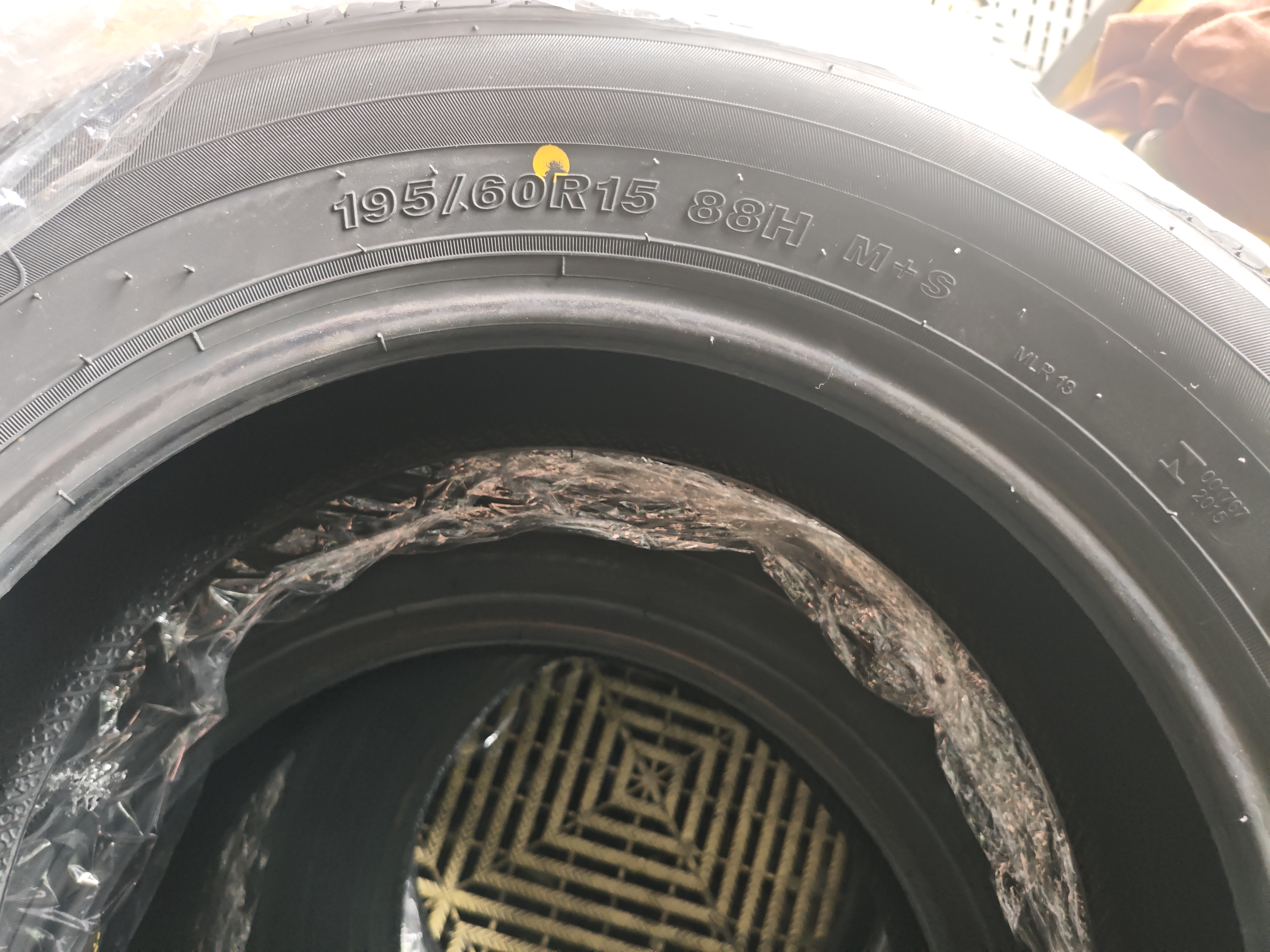 朝阳轮胎 汽车轮胎  195/60R15 88H RP18 适配花冠/比亚迪F3/宏光S1 实拍图