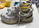 耐克NIKE女子休闲鞋W NIKE V2K RUN运动鞋FD0736-100白灰黑37.5 码 实拍图