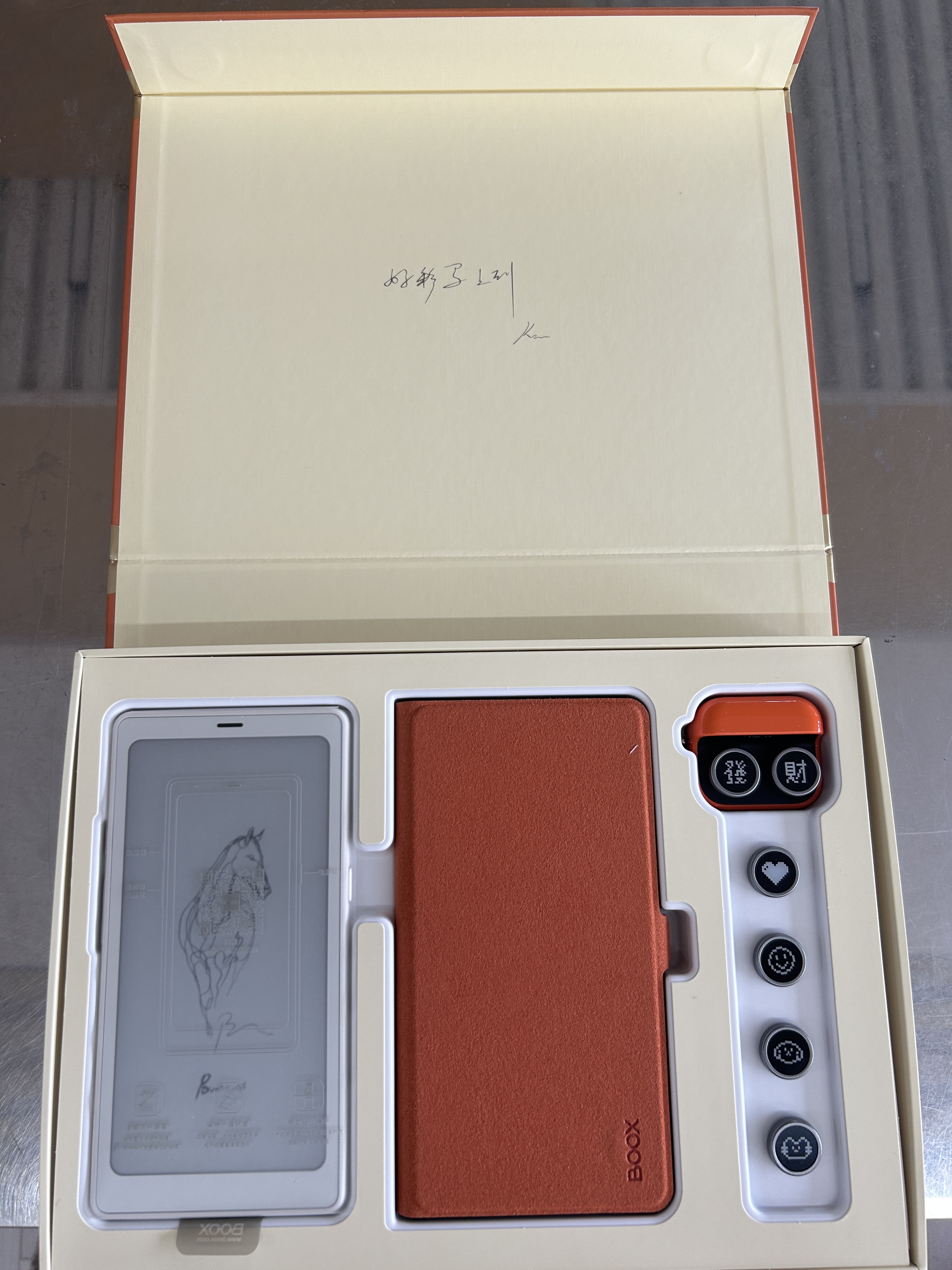 BOOX文石P6+小白马【新品上市】 6.13英寸电子书 墨水屏电纸书电子书 便携阅读  马上有彩限定礼盒 实拍图