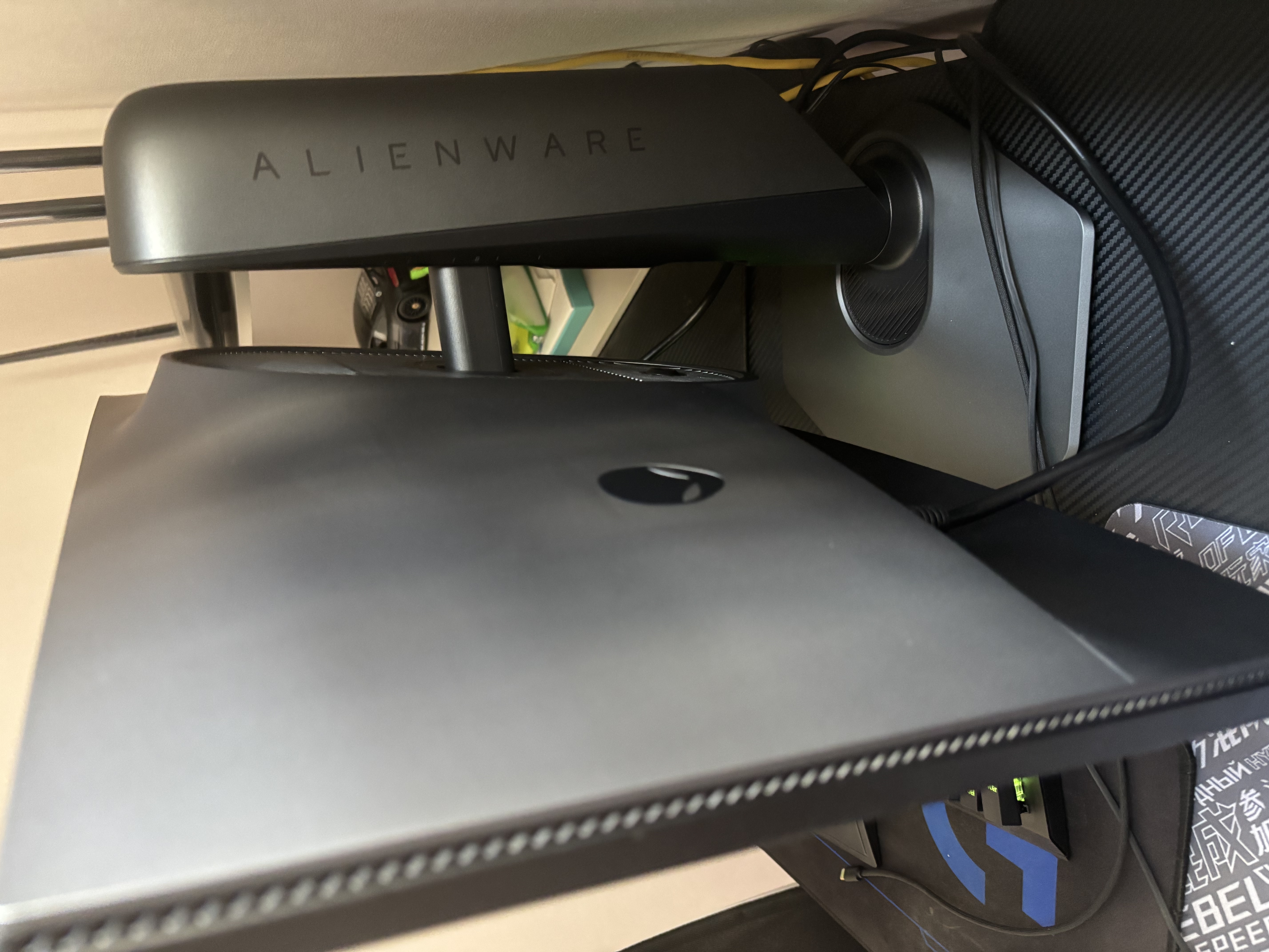 外星人（Alienware）25英寸 电竞显示器Fast IPS 360Hz 0.5ms  防蓝光游戏高刷屏AW2523HF 实拍图
