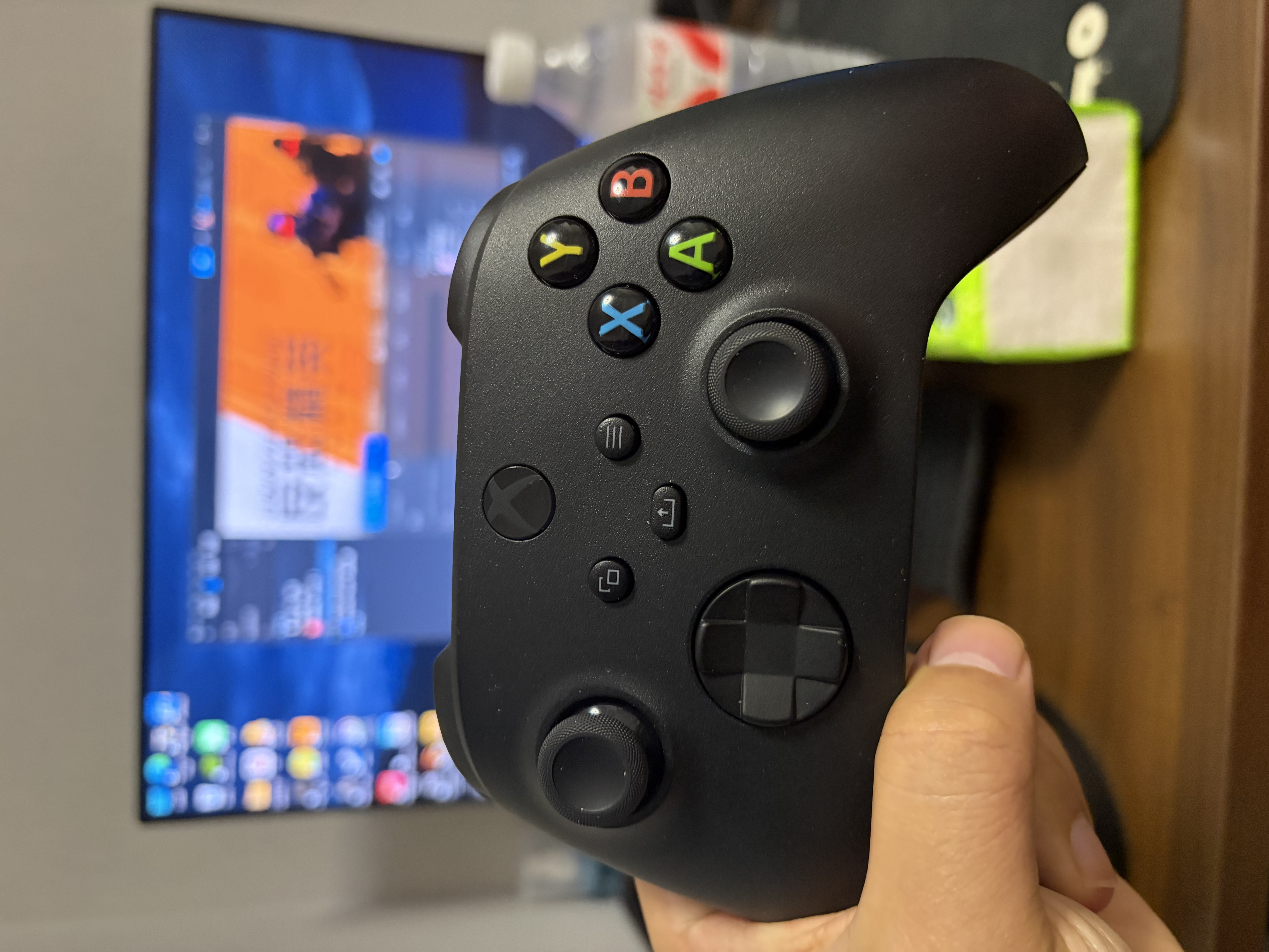 XBOX【全新国行】微软Xbox手柄Series X S无线控制器蓝牙PC地平线6手柄 精英二代版 游戏电玩兼容steam Xbox手柄-磨砂黑+USB-C线缆 实拍图