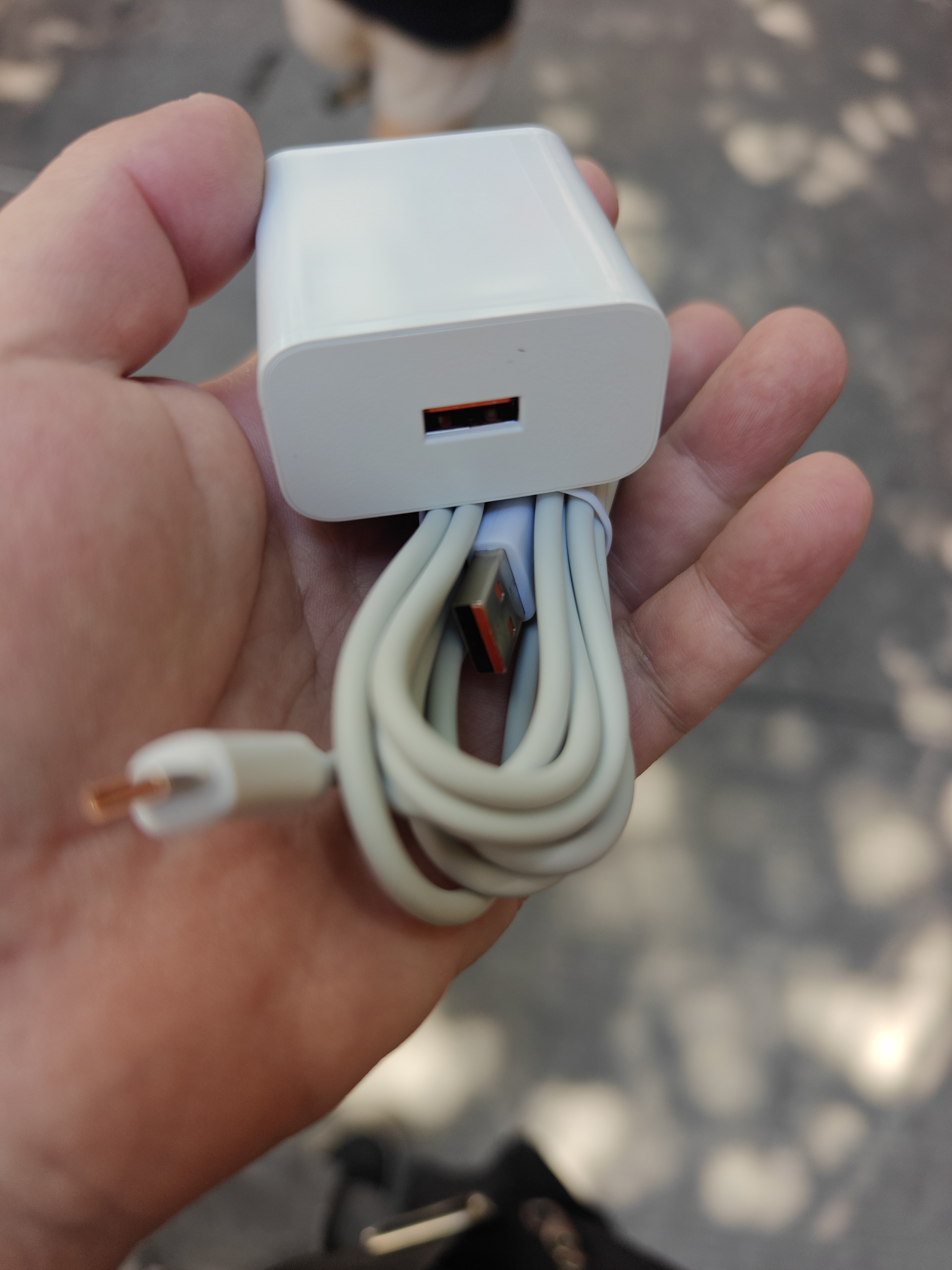圣希顿120W极速快充线适用华为闪充头数据线充电头充电器闪充线安卓手机平板通用兼容安卓充电套装充电器 极速快充套装【快充头+2米快充线】 实拍图