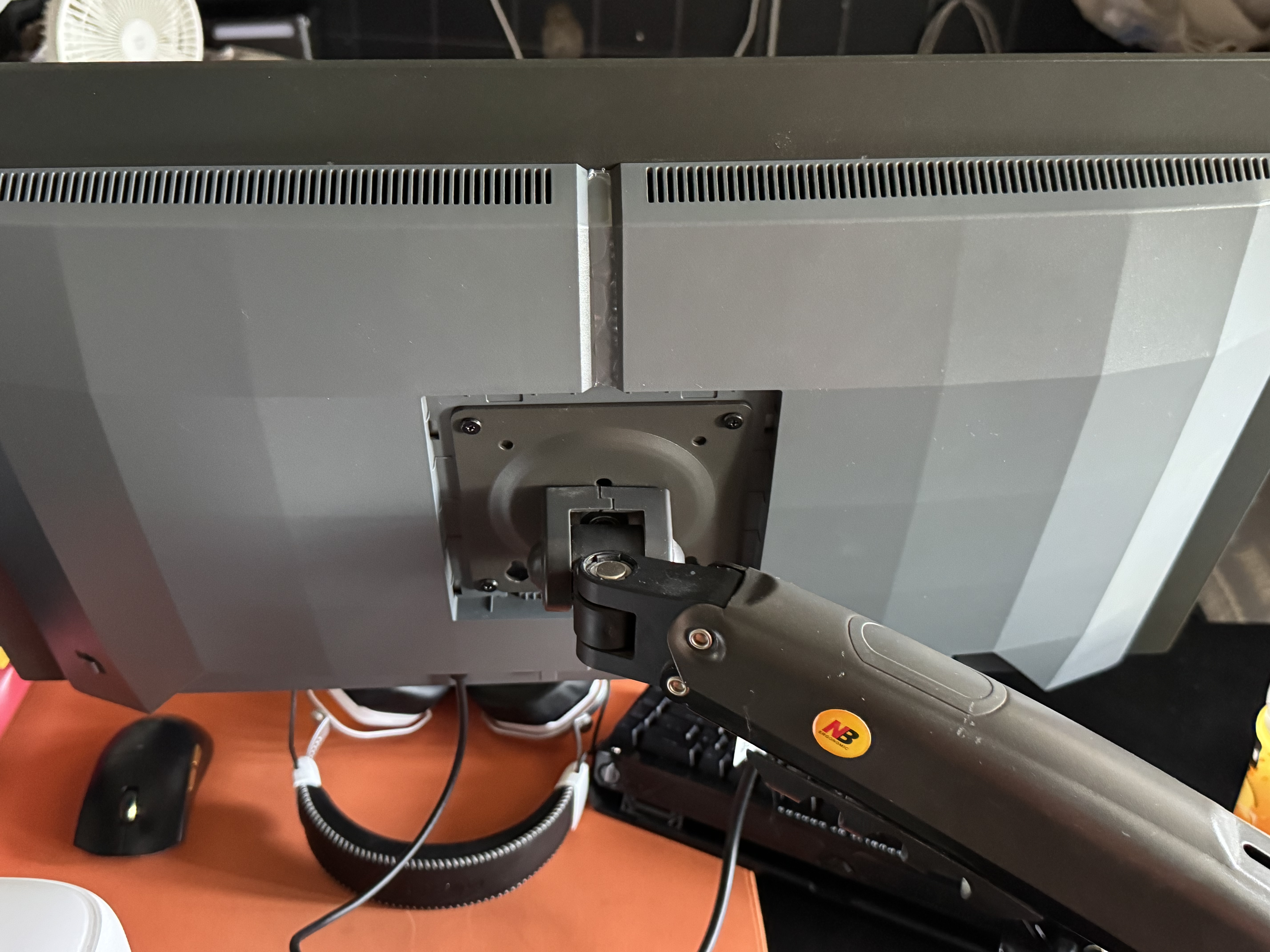 飞利浦EVNIA弈威26.5英寸2K280Hz 四代WOLED护眼 Tandem四层堆叠 1500尼特 HDR500电竞显示器27M2N6550PF 实拍图
