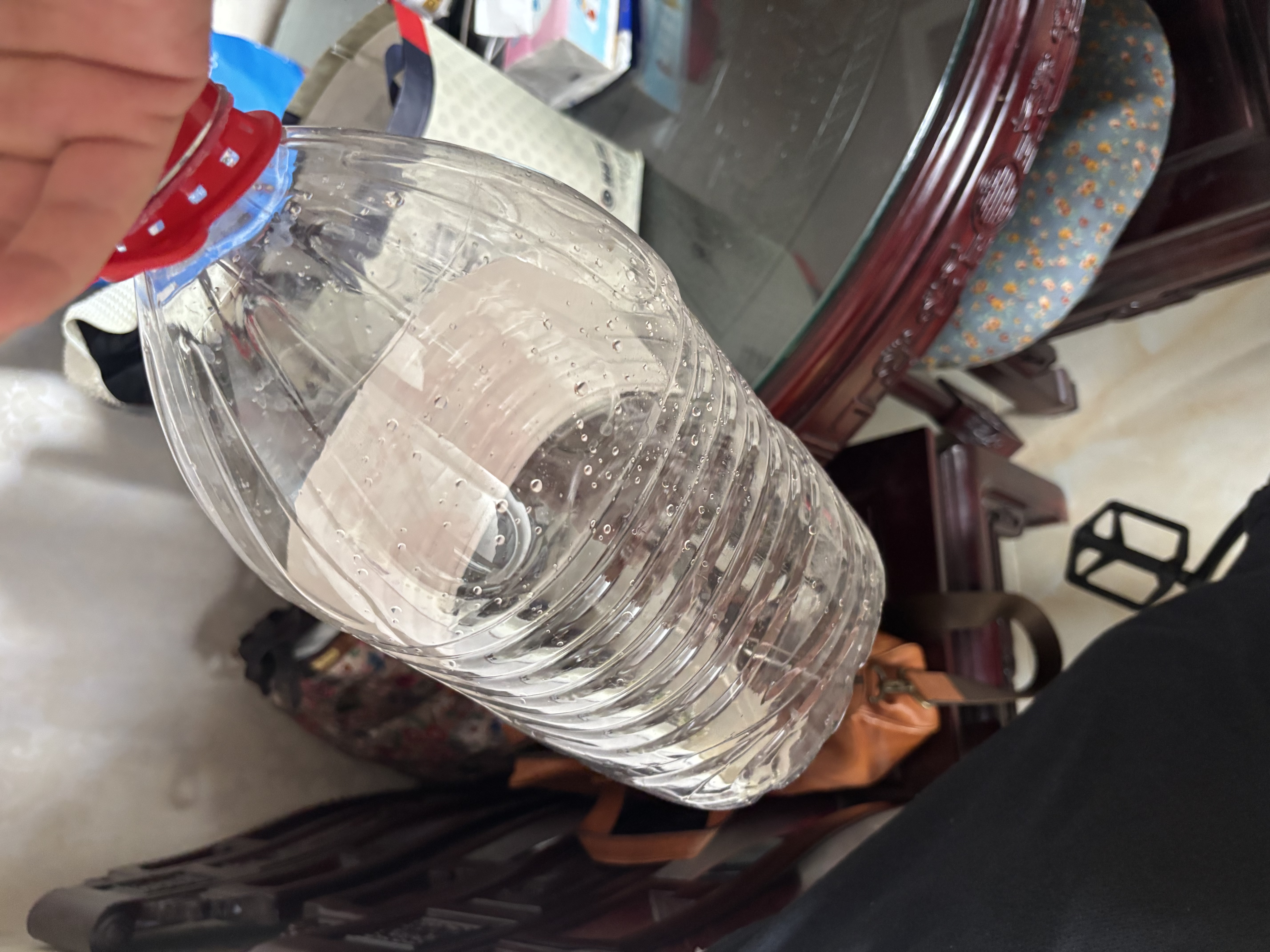 娃哈哈纯净水5.5L*4桶 塑膜装 加量装大桶装水 泡茶冲奶粉 哇哈哈饮用水 实拍图