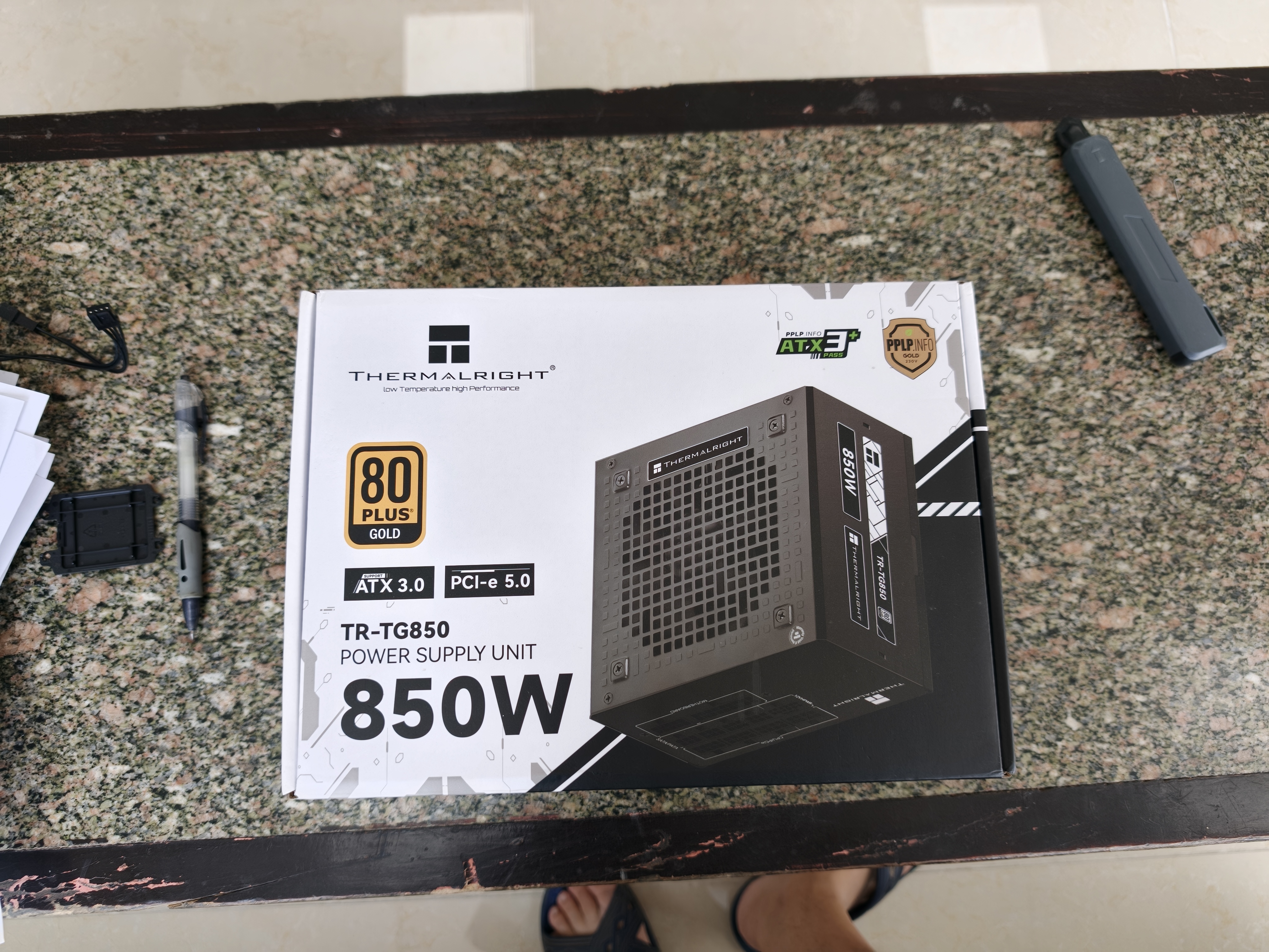 利民（thermalright）额定850W TR-TG850 ATX3.0电源 金牌全模组 原生PCIE5.0 全日系电解电容 14CM小机身 实拍图