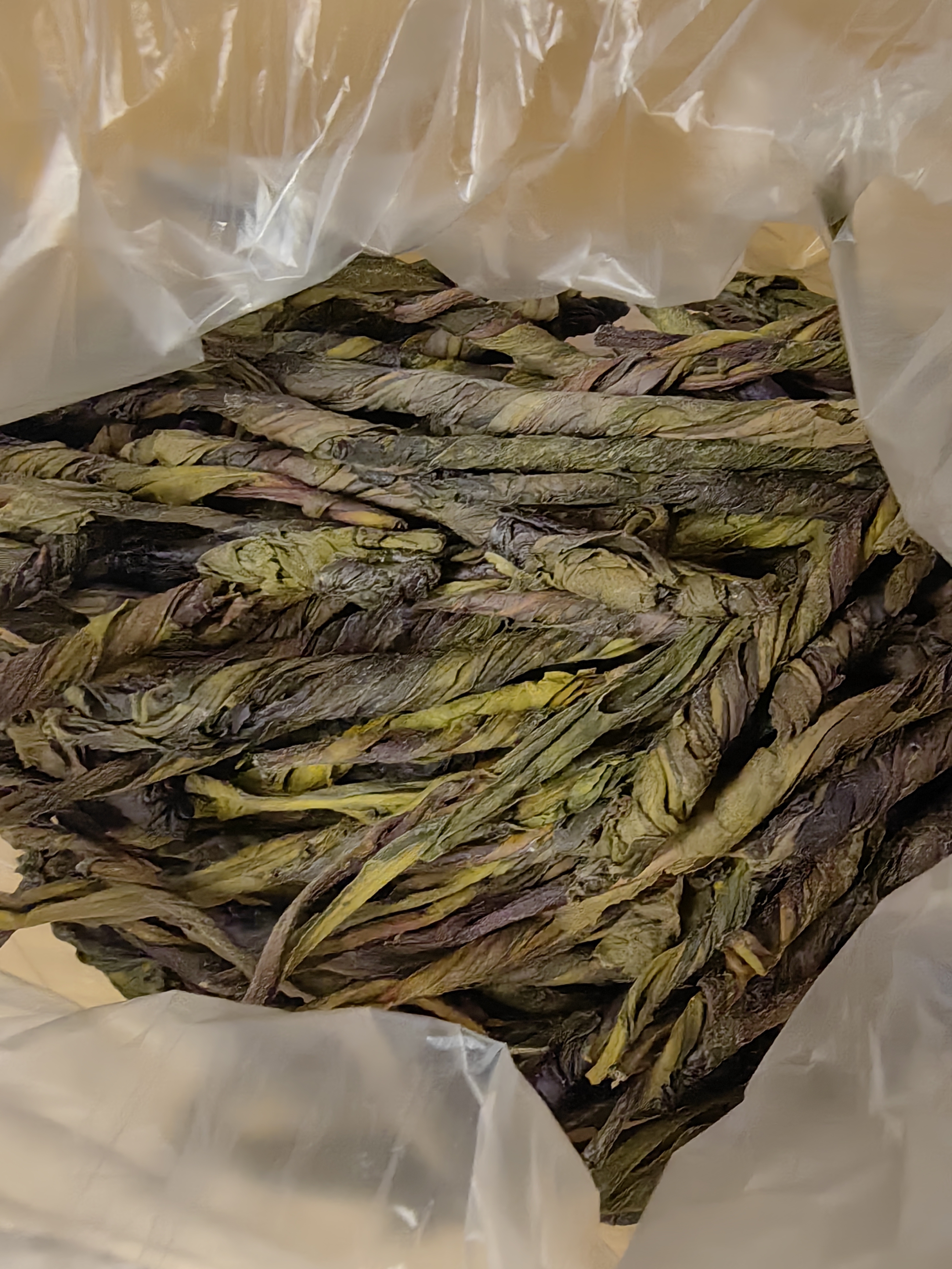 碧幽四方海南苦丁茶 2026明前新茶正宗大叶苦丁茶 三亚景区茶叶礼盒装送礼 125克*2罐【送手提袋】 【正宗海南苦丁茶】 实拍图