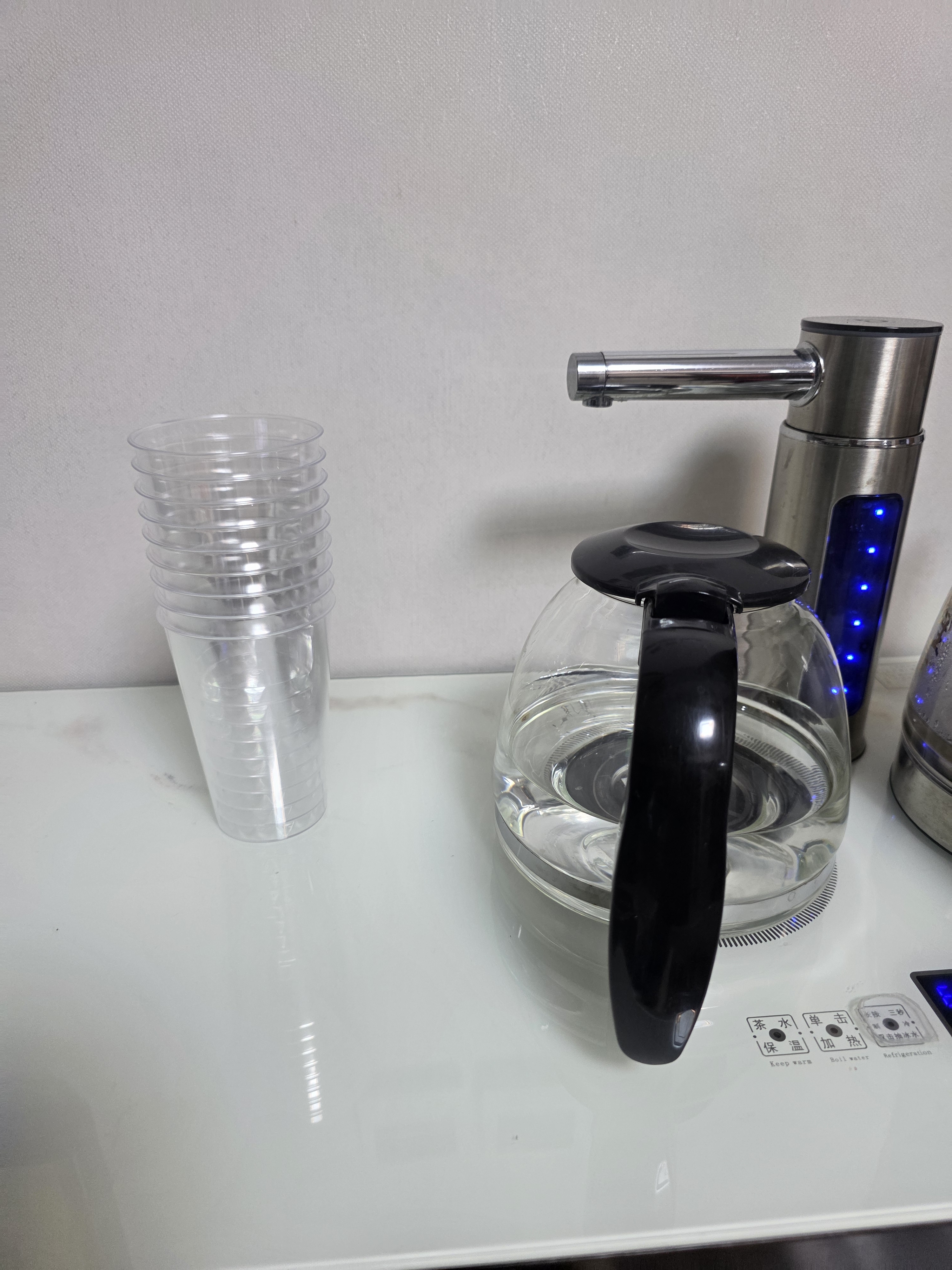拜杰一次性杯子加厚航空杯大号啤酒杯300ML*50只硬塑料杯白酒杯饮料杯 实拍图