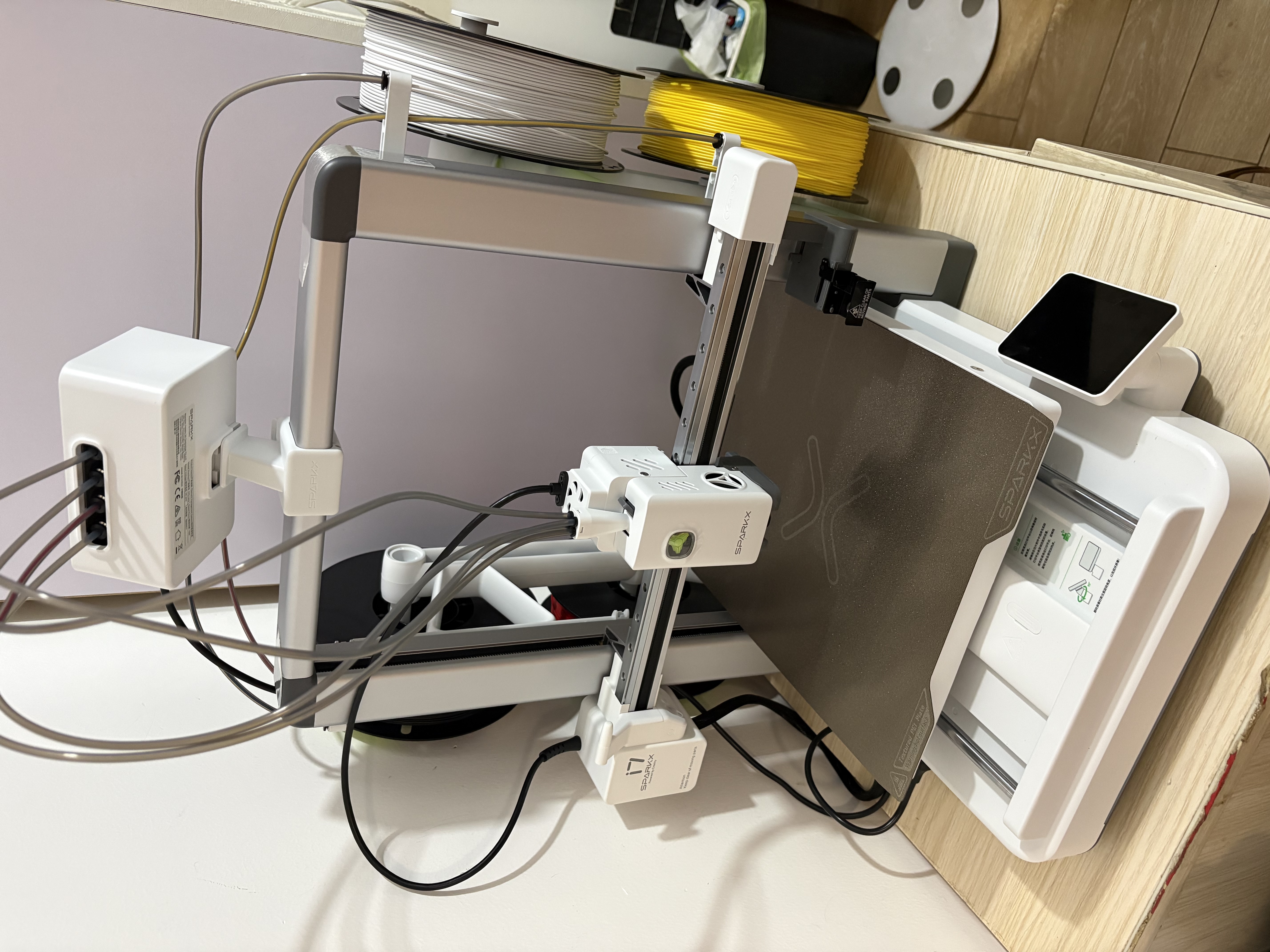 创想三维 i7 儿童3D打印机 学生新手入门 AI智能建模 海量模型库 亲子启蒙教育 一键打印 i7 Nano 轻量四色 一键打印 大陆版 实拍图