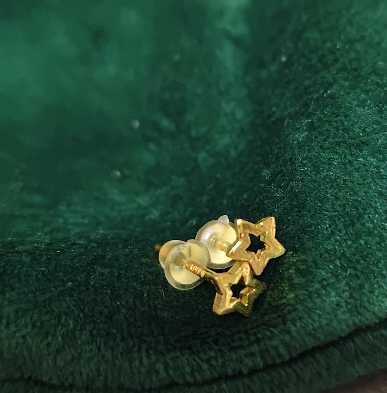 菜百首饰黄金耳饰 足金镂空星星耳饰  HJ 黄金耳饰 约0.85g 实拍图