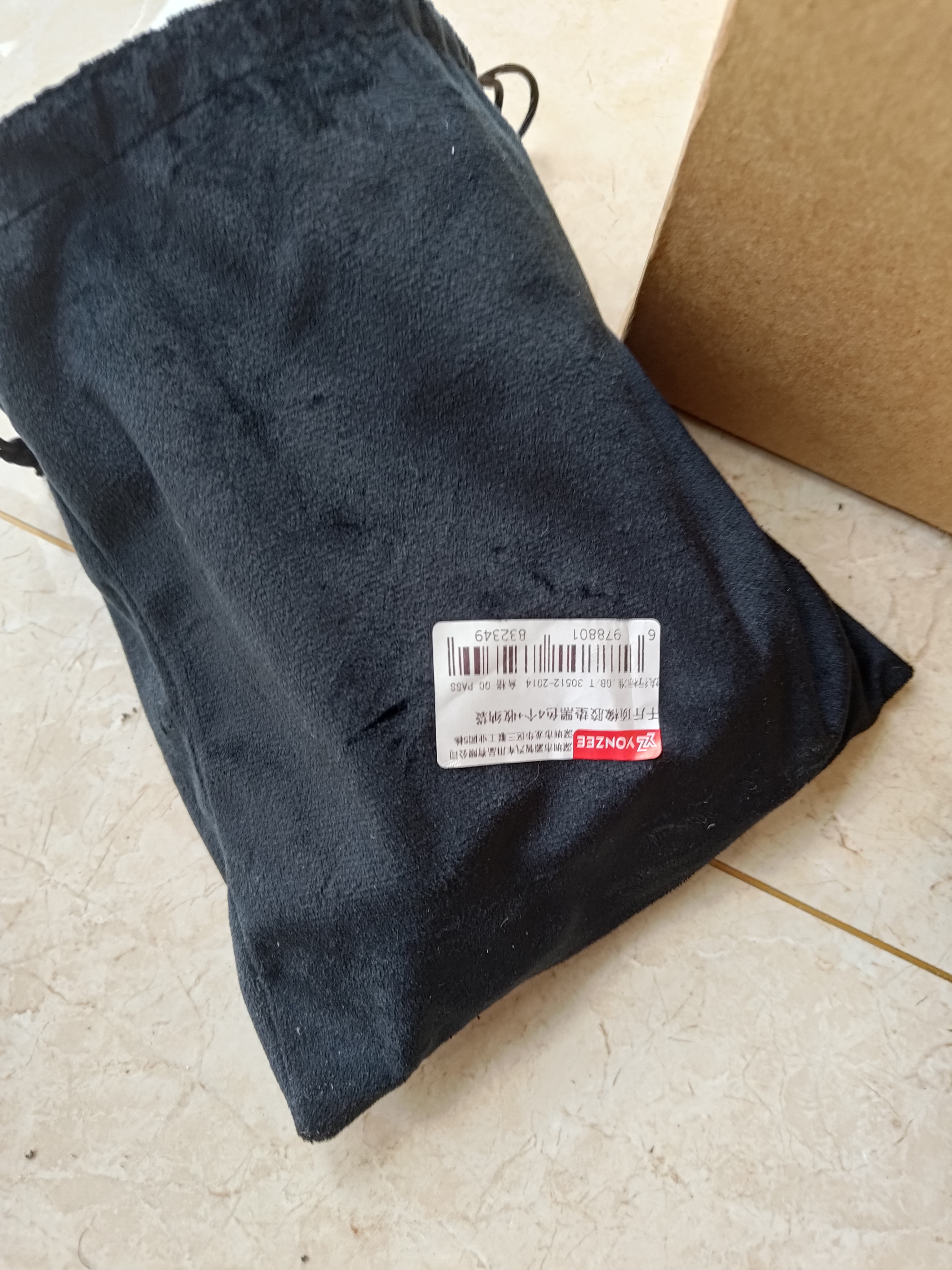 YZ适用于特斯拉千斤顶橡胶垫Model3/YYL底盘举升支撑补胎车胶丫配件 特斯拉千斤顶橡胶垫-4个装 实拍图