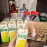 伊利【G.E.M.邓紫棋同款】优酸乳嚼柠檬 轻乳果汁饮品 220g*10盒 实拍图