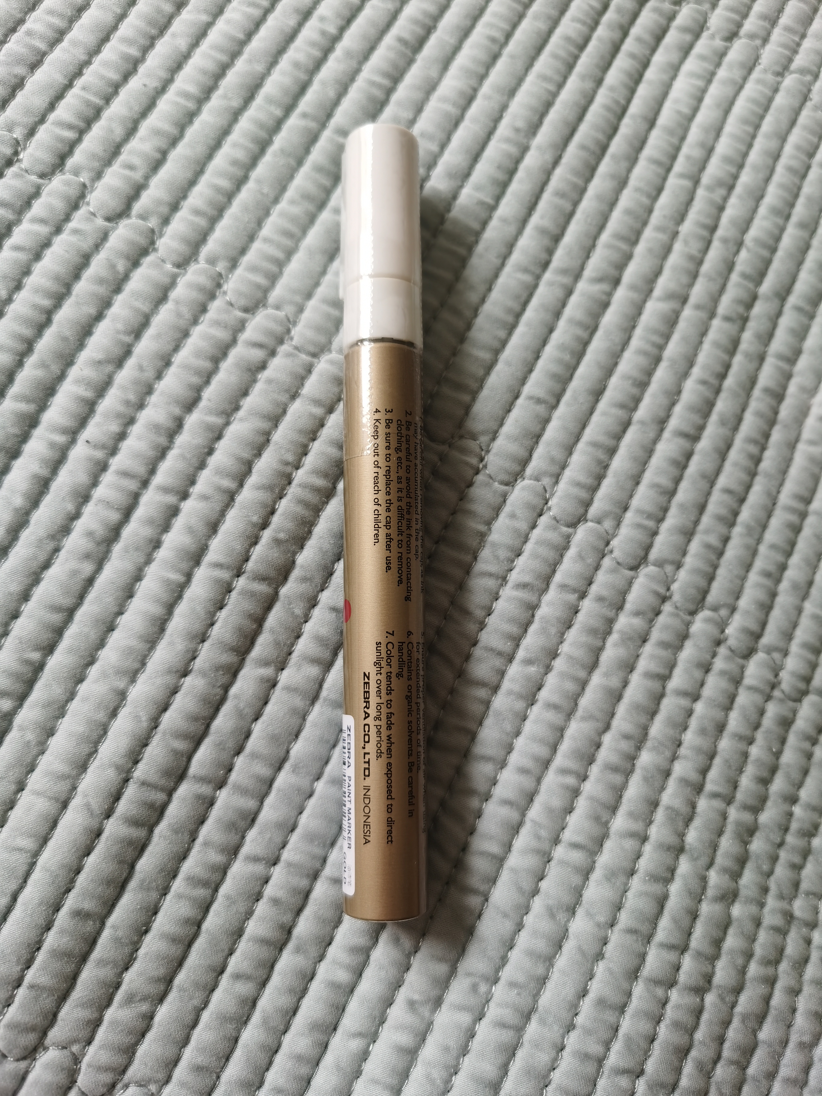 斑马牌（ZEBRA）油漆笔 油性记号笔 大号物流笔签名笔/马克笔 PAINT-MOP 金色 单支装 实拍图