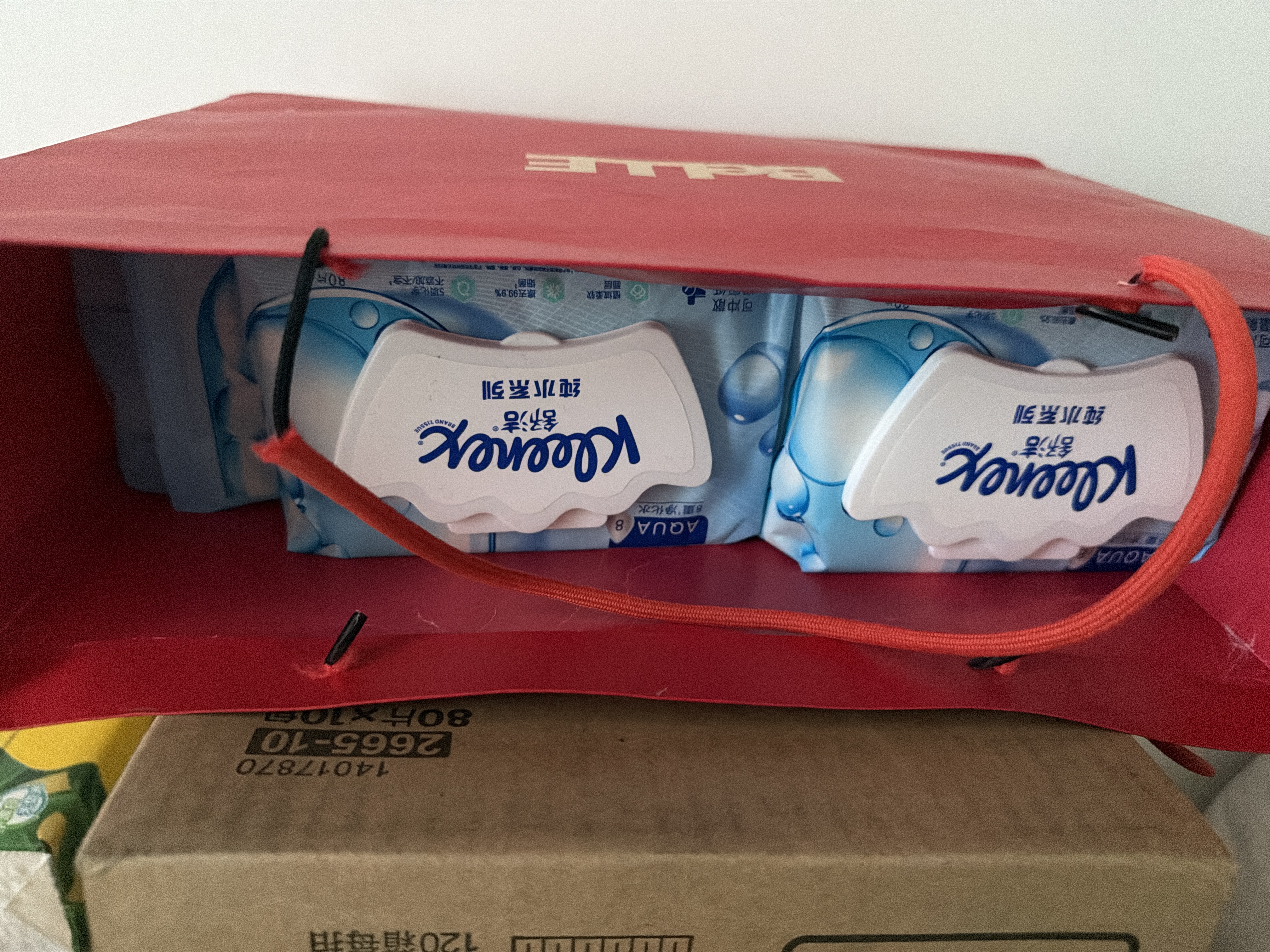 舒洁（Kleenex）湿厕纸囤货装80抽*10包 (800抽)清洁私处湿纸巾纯水洁厕湿巾 实拍图