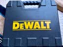 得伟（DEWALT）12V锂电电钻起子电动螺丝刀两电一充套装DCD700DK2-A9 实拍图