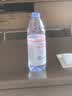 依云（evian）高端天然矿泉水 500ml*24硬瓶 法国原装进口饮用水 会议商务用水 实拍图