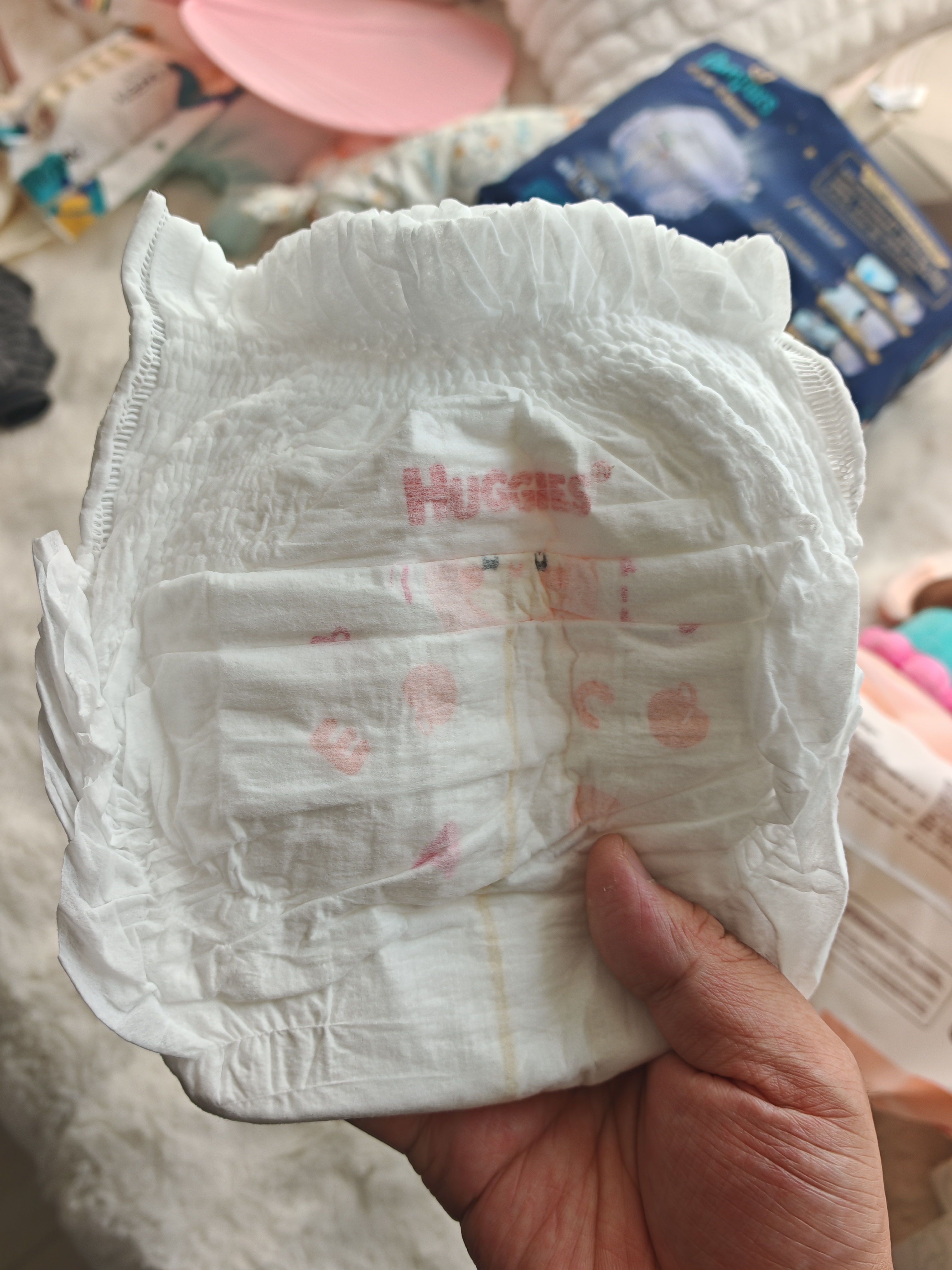 好奇（Huggies） 铂金装拉拉裤 婴儿成长裤轻薄透气小桃裤尿不湿训练裤 云感舒爽 成长裤XL42片【12-17kg】 实拍图