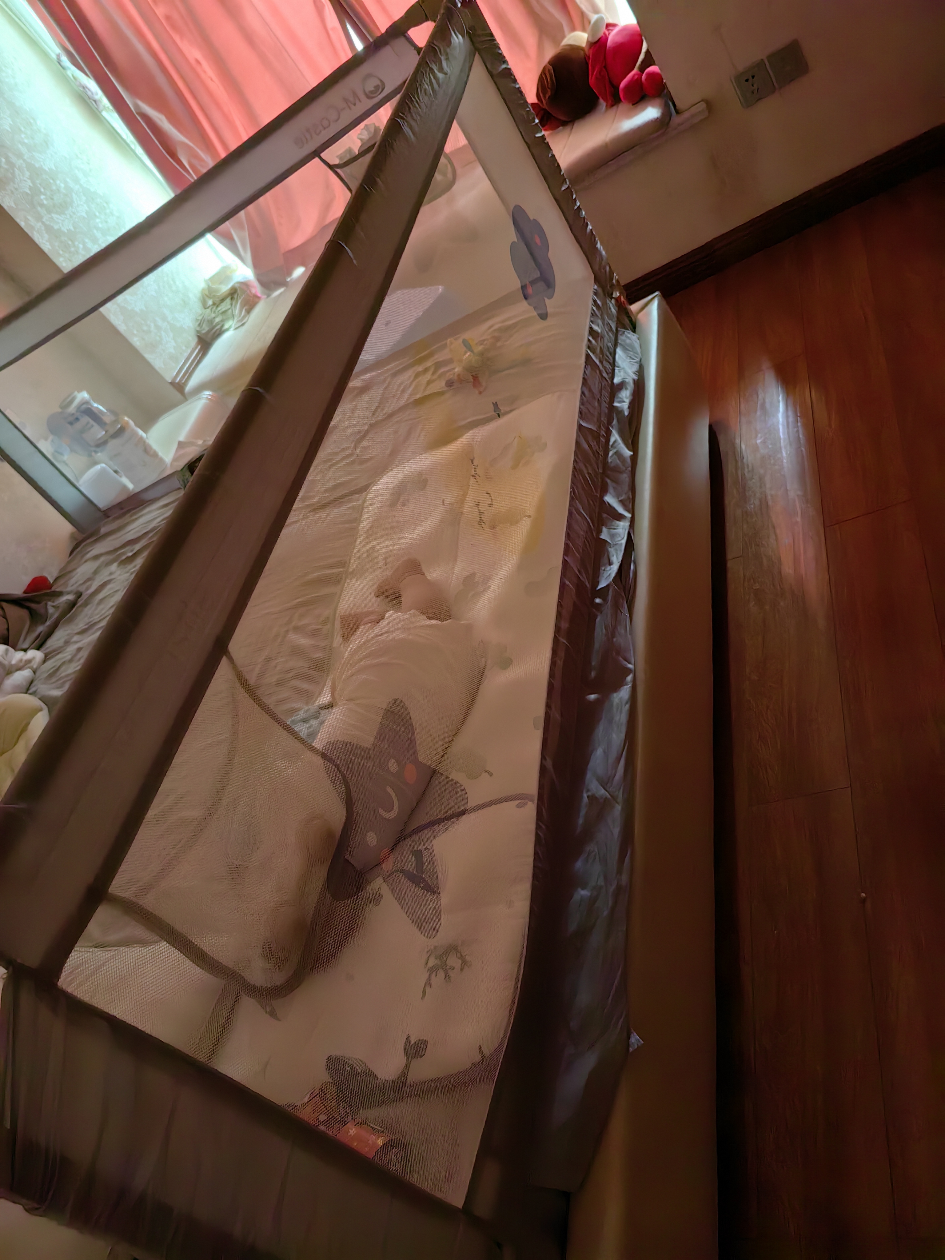 M-CASTLE床围栏婴儿童床上挡板宝宝床边防摔床护栏三面拼接防夹防掉床围挡 银河灰 单面装 1.8米 实拍图