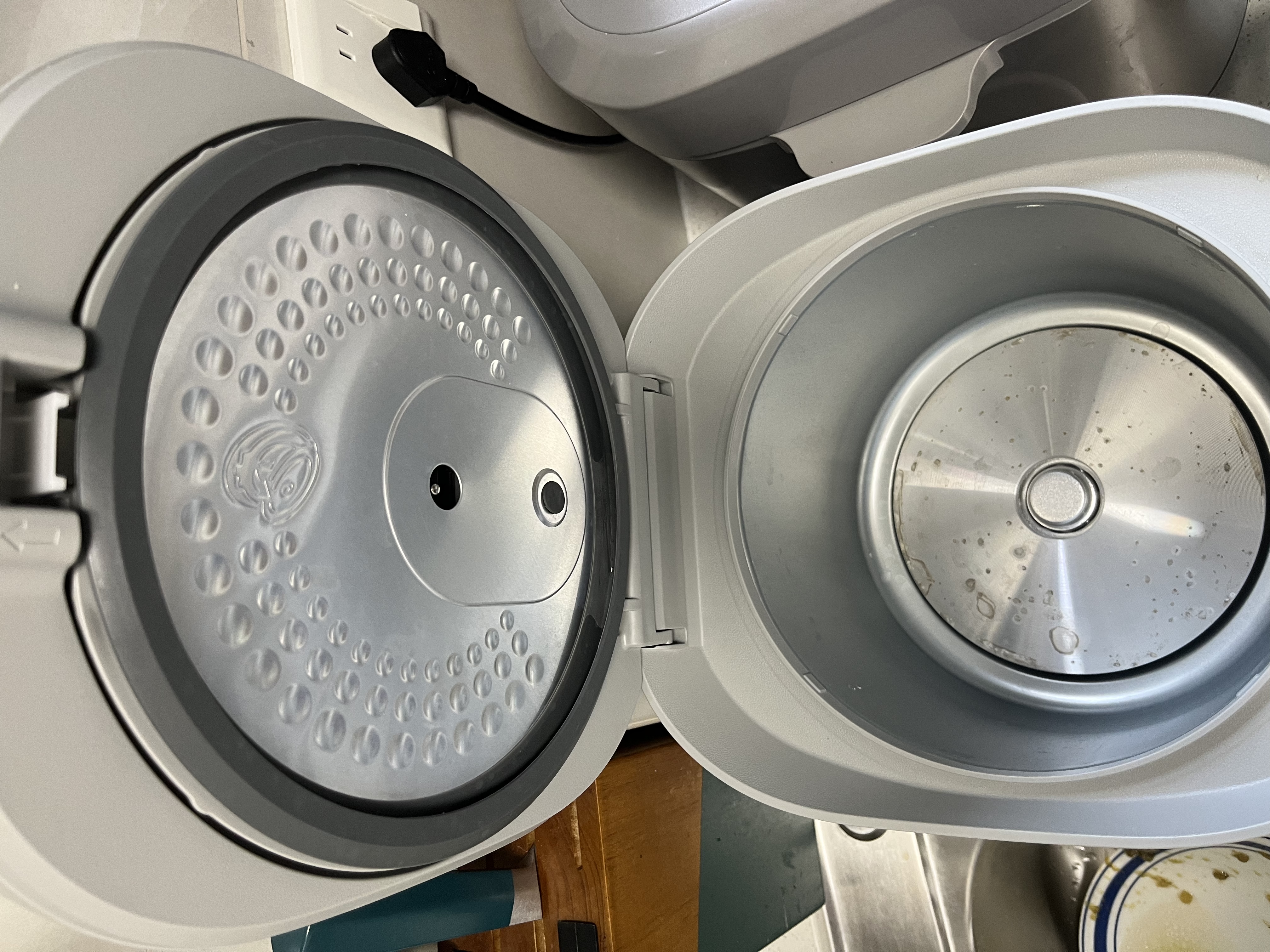 美的（Midea）电饭煲0涂层电饭锅5L大容量316L不锈钢内胆4-5人无涂层家用多功能微压电饭煲MB-RE576S 实拍图