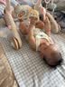 盟石婴儿见面礼物脚踏钢琴健身架0-6个月新生儿实用高档宝宝0-1岁玩具 【至尊礼盒款】8合1健身架+A类垫+学步滑行+摇马 一周岁/百天/初生儿实用礼物【活石&盟石】联合出品 实拍图