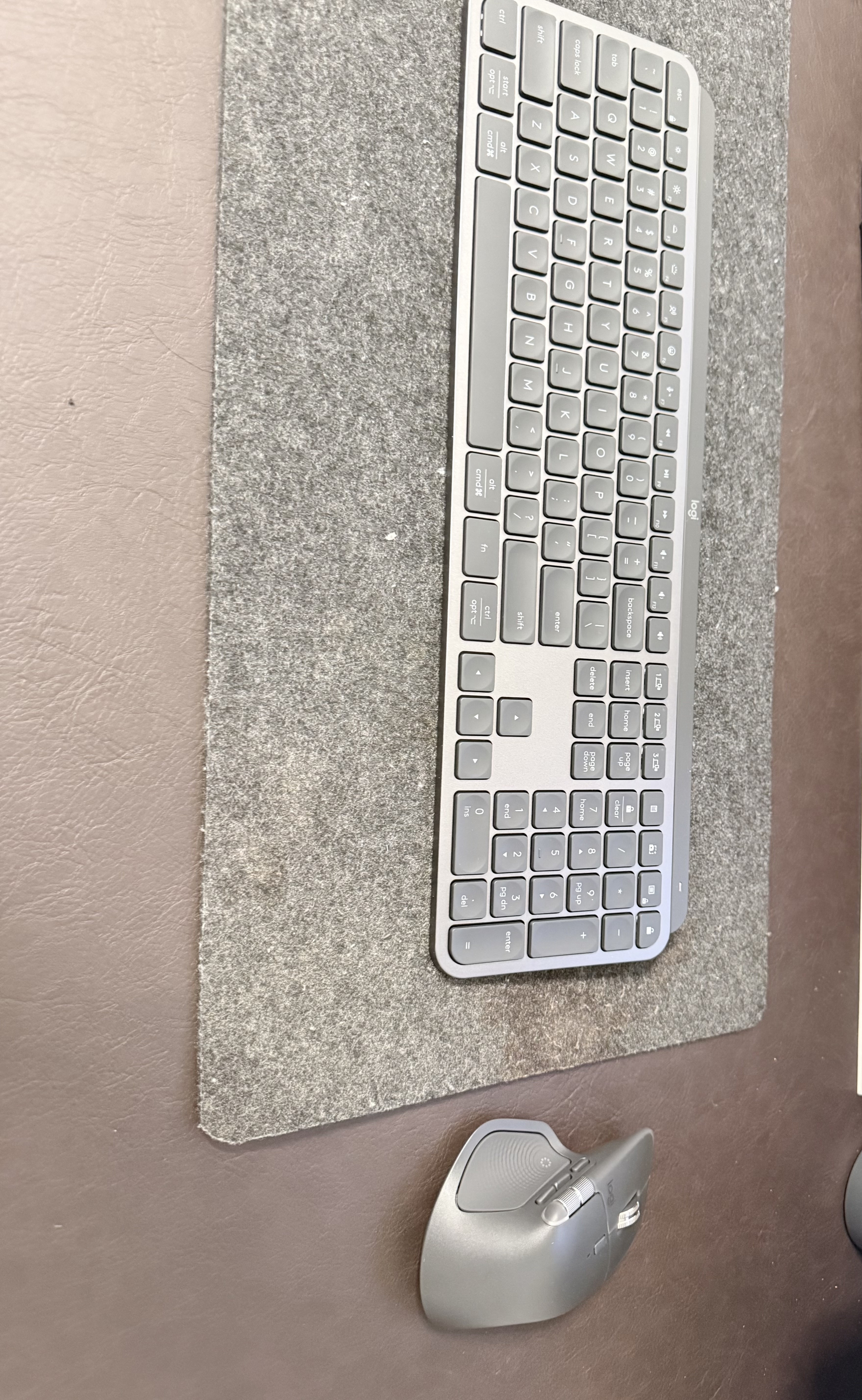 罗技（Logitech）大师系列MX Master4无线蓝牙鼠标Master3s升级版人体工学双模鼠标 Mac苹果ipadType-C办公静音鼠标 Keys S+Master4【高端套装-黑色】 实拍图