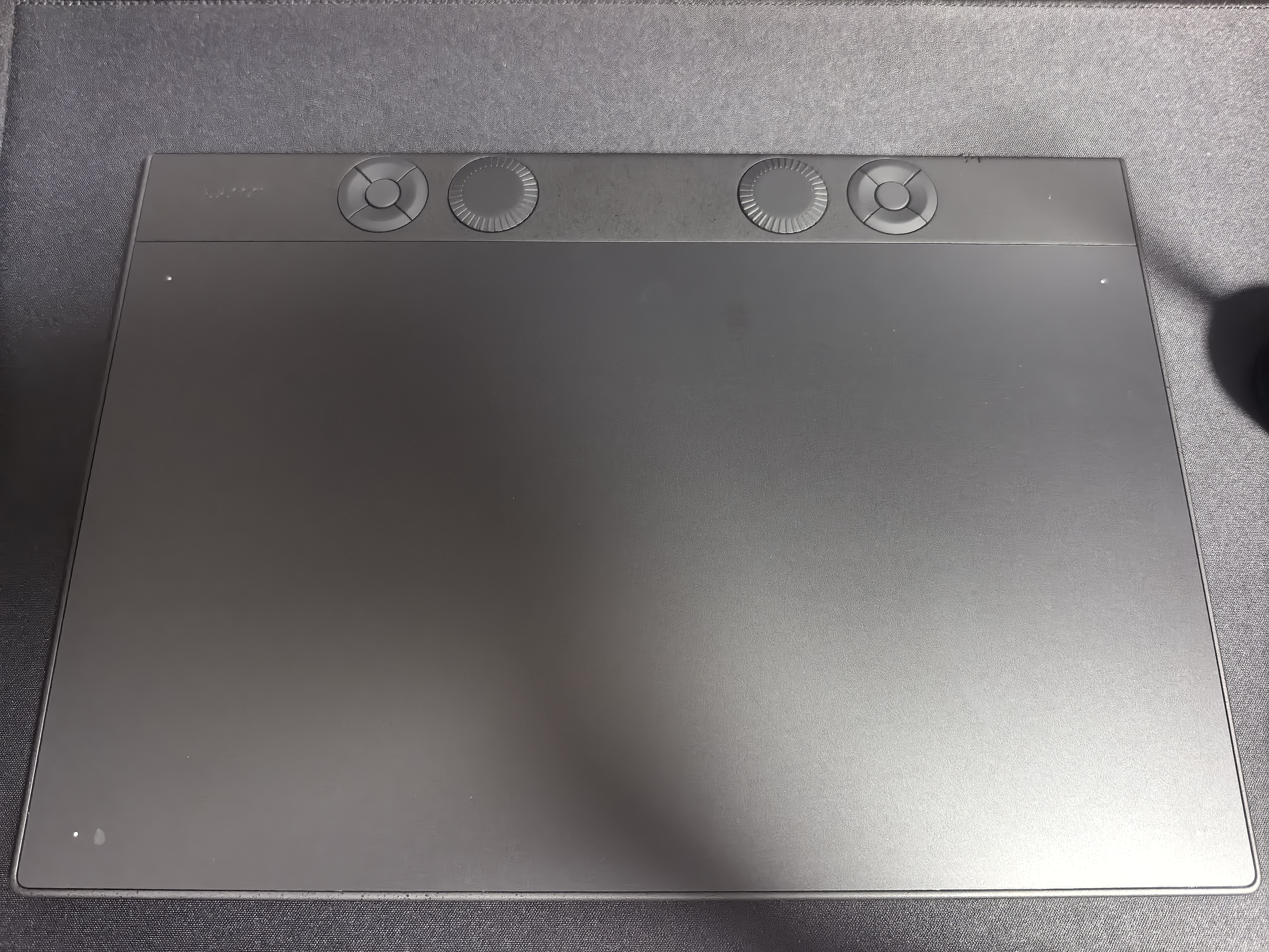 Wacom专业级数位板 PTK670手绘板 手写板连电脑绘画板无线蓝牙绘图板 影拓Pro第八代中号 实拍图