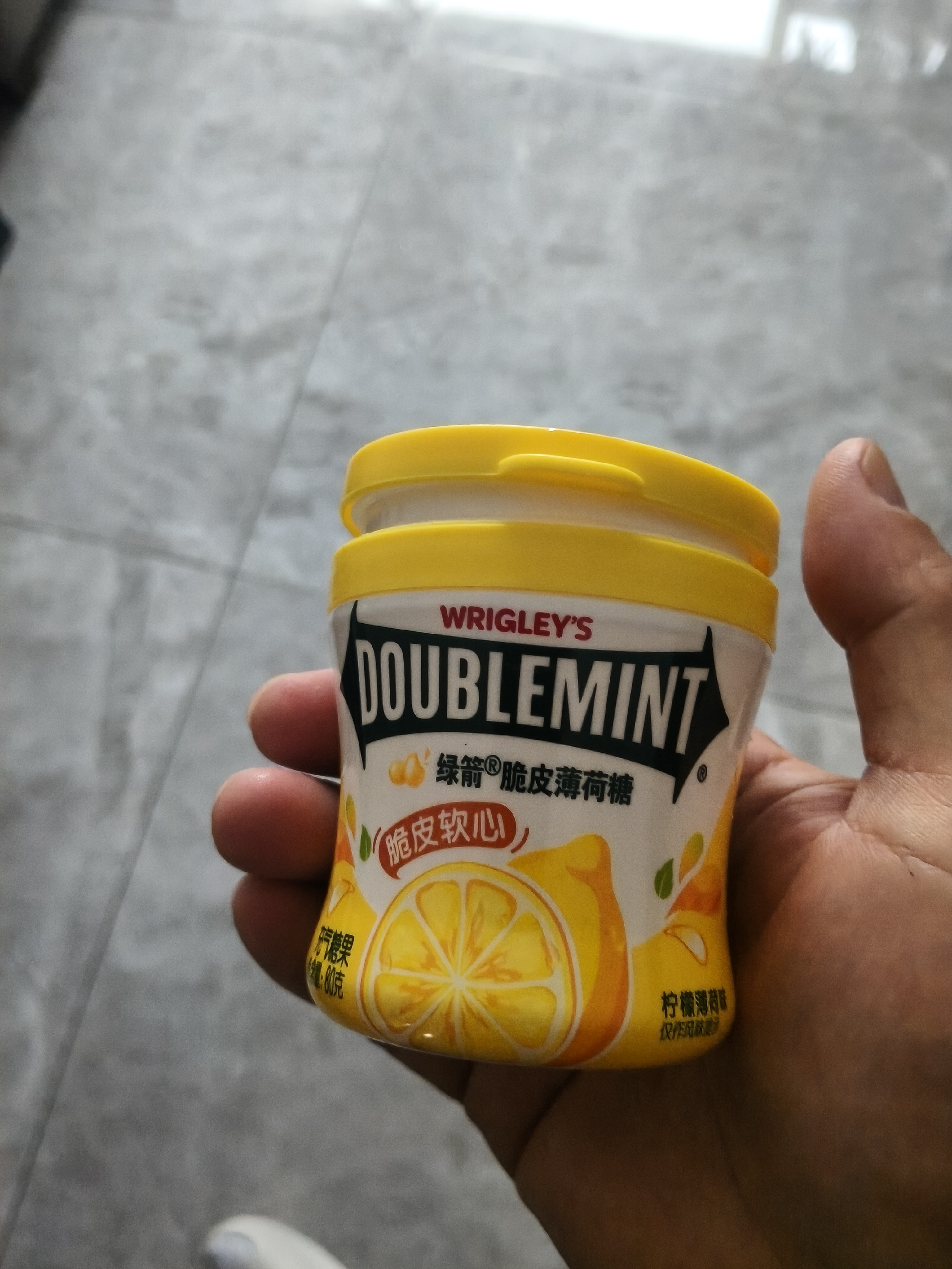 绿箭薄荷糖脆皮软心糖80g*3瓶 糖果休闲儿童零食口气清新糖 实拍图