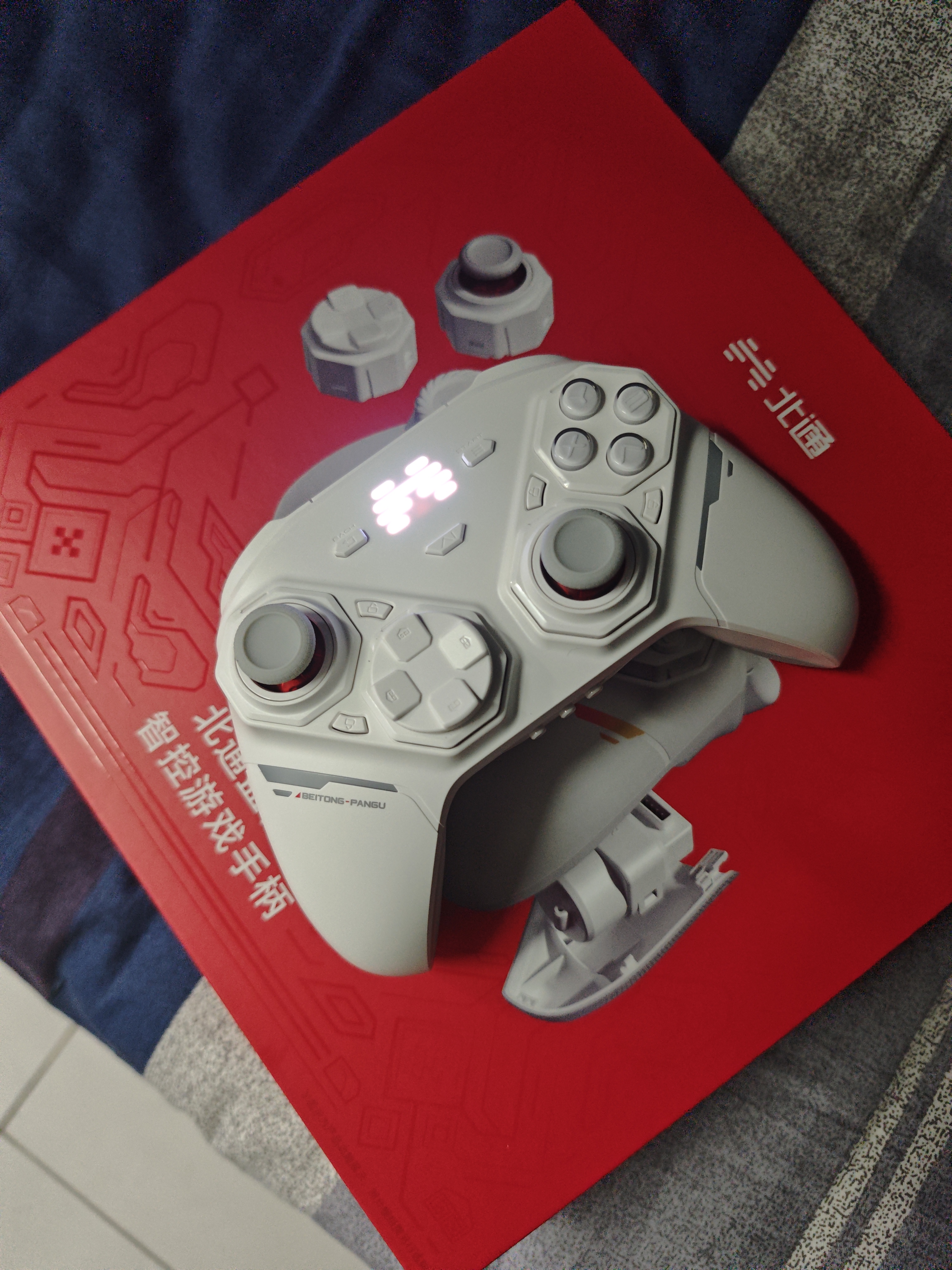 北通盘古游戏手柄AI智控模块化PS竞技DIY双切扳机xbox电脑PC无线蓝牙NS体感 steam快拆手机 影之刃零 实拍图