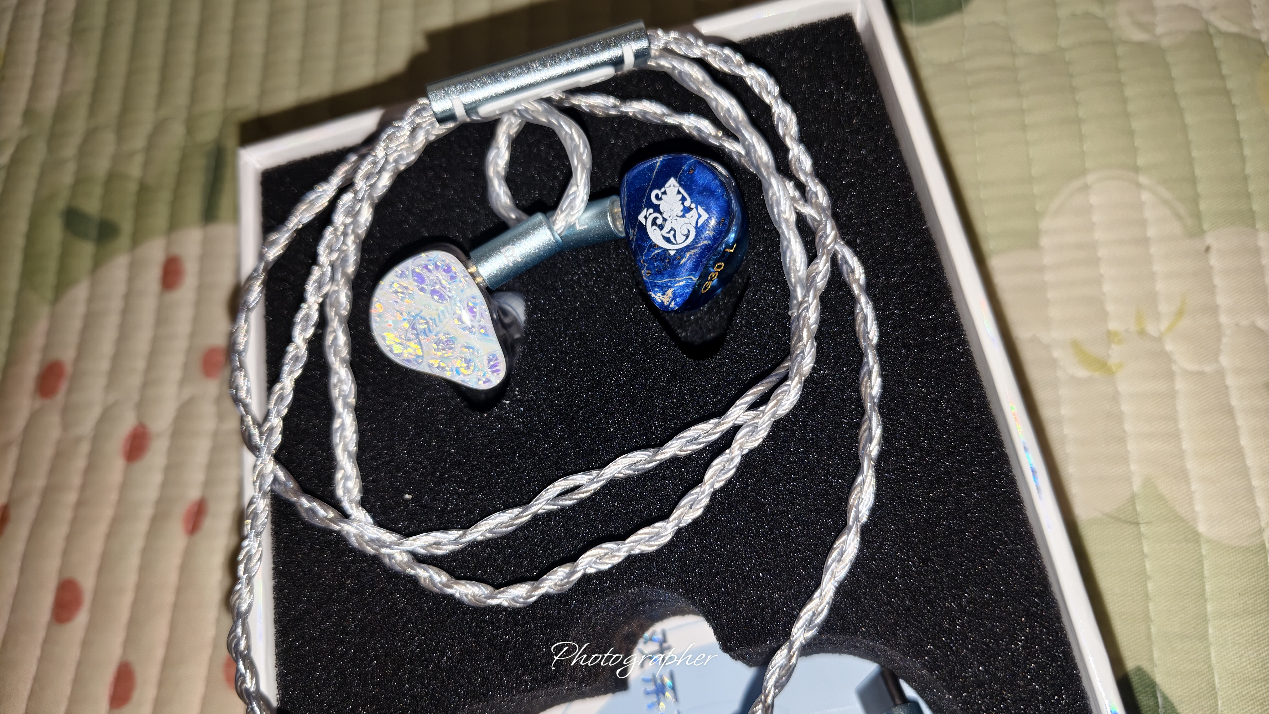EPZ G30【免费定制】有线耳机 高端游戏耳机入耳式hifi音乐高保真电竞三角洲无畏契约竞技听声辨位 定制-线控麦版【发图联系客服定制type-c】支持EQ调音 实拍图