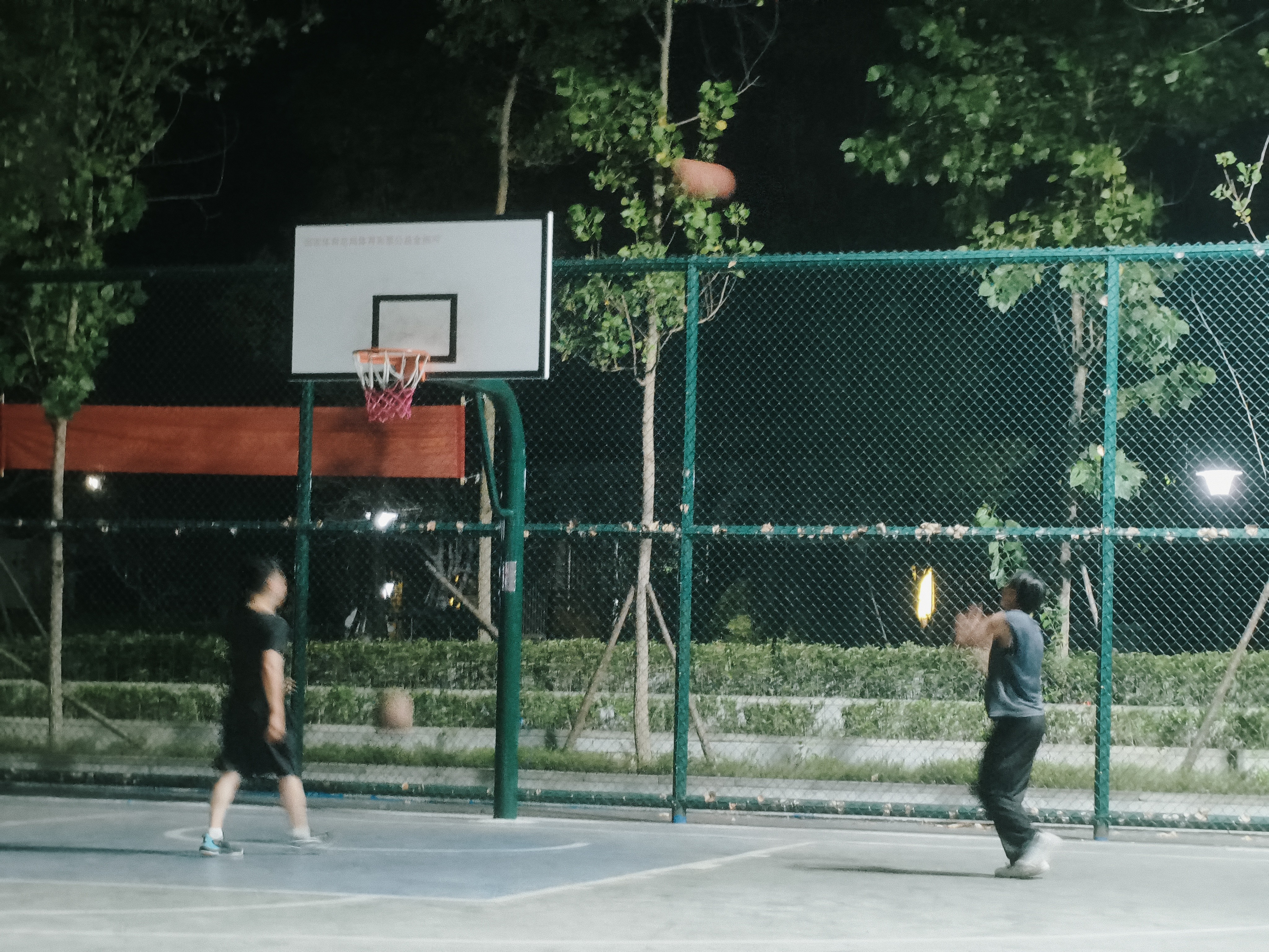 斯伯丁（SPALDING）室外神器防尘皮料室内外成人比赛7号篮球78-098Y 实拍图