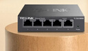 普联（TP-LINK）5口全千兆钢壳交换机 企业级交换器 4口监控网络网线分线器  金属机身 TL-SG1005D 实拍图