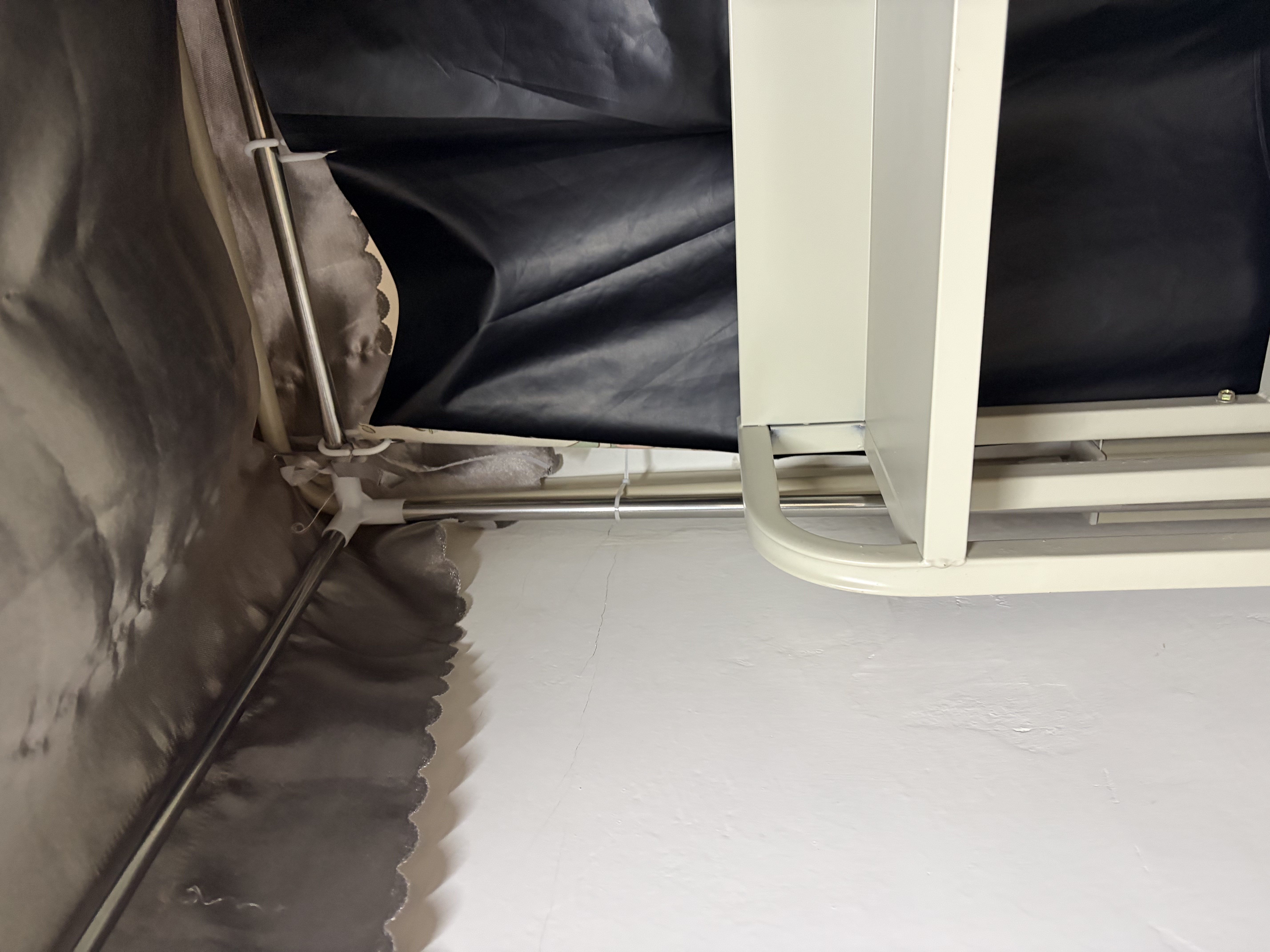 蕾迪琳达蚊帐支架床帘支架学生宿舍上铺下铺蚊帐架定制定做单卖配件配扎带 压脚不锈钢支架 长190cm宽90cm高110cm 实拍图