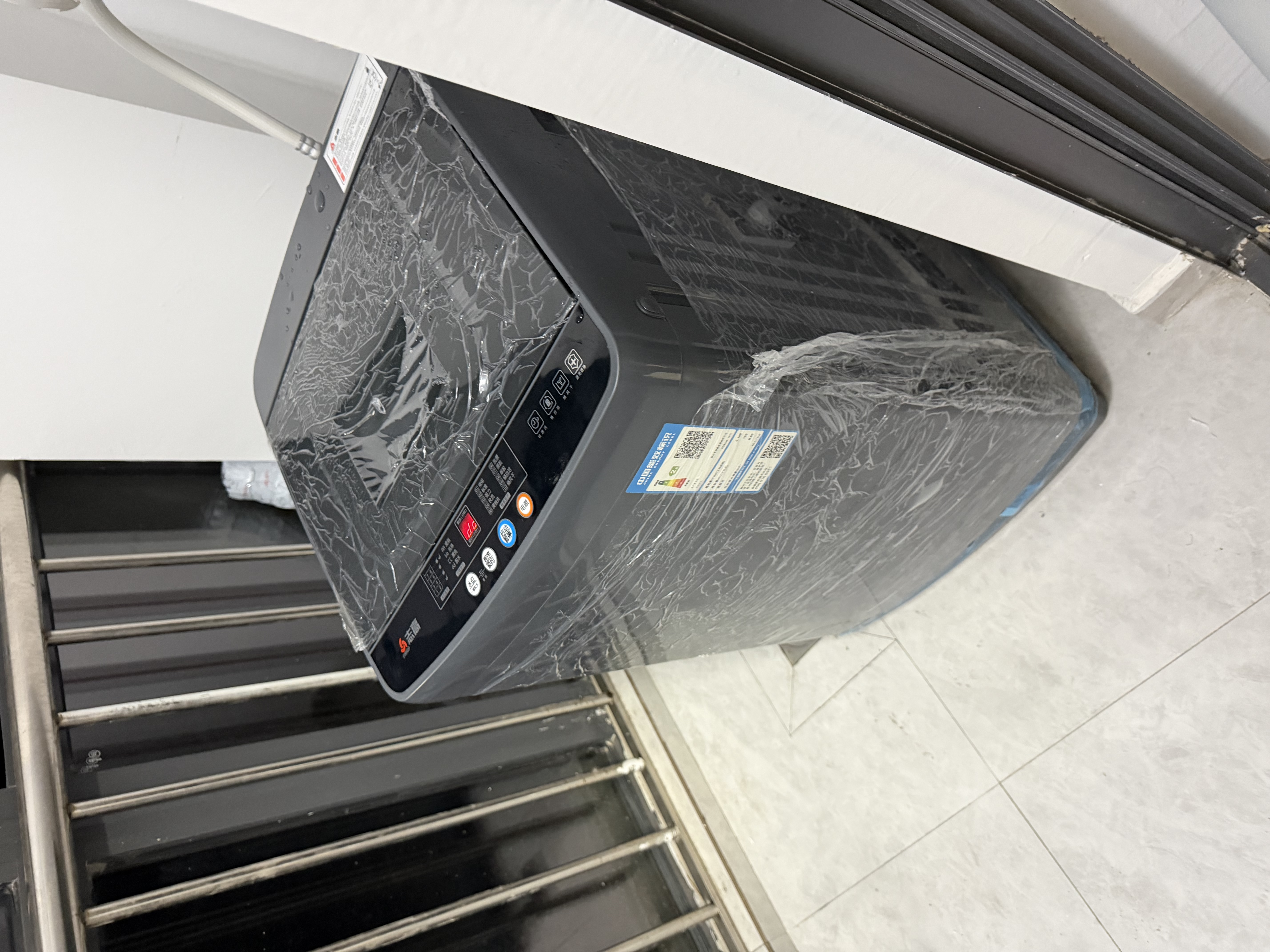 志高（CHIGO）全自动洗衣机 波轮宿舍迷你小型家用 【补贴15%】洗烘一体 智能洗脱一体机 大容量 风干 直排式 【10KG 店铺热销爆款】十大洗涤 蓝光洁净 波轮 实拍图