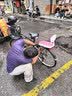 自行车电动单车后座脚踏板可折叠站人加厚加宽后轮踏脚板配件座儿童搁脚踏板 加厚加宽折叠后脚踏 实拍图