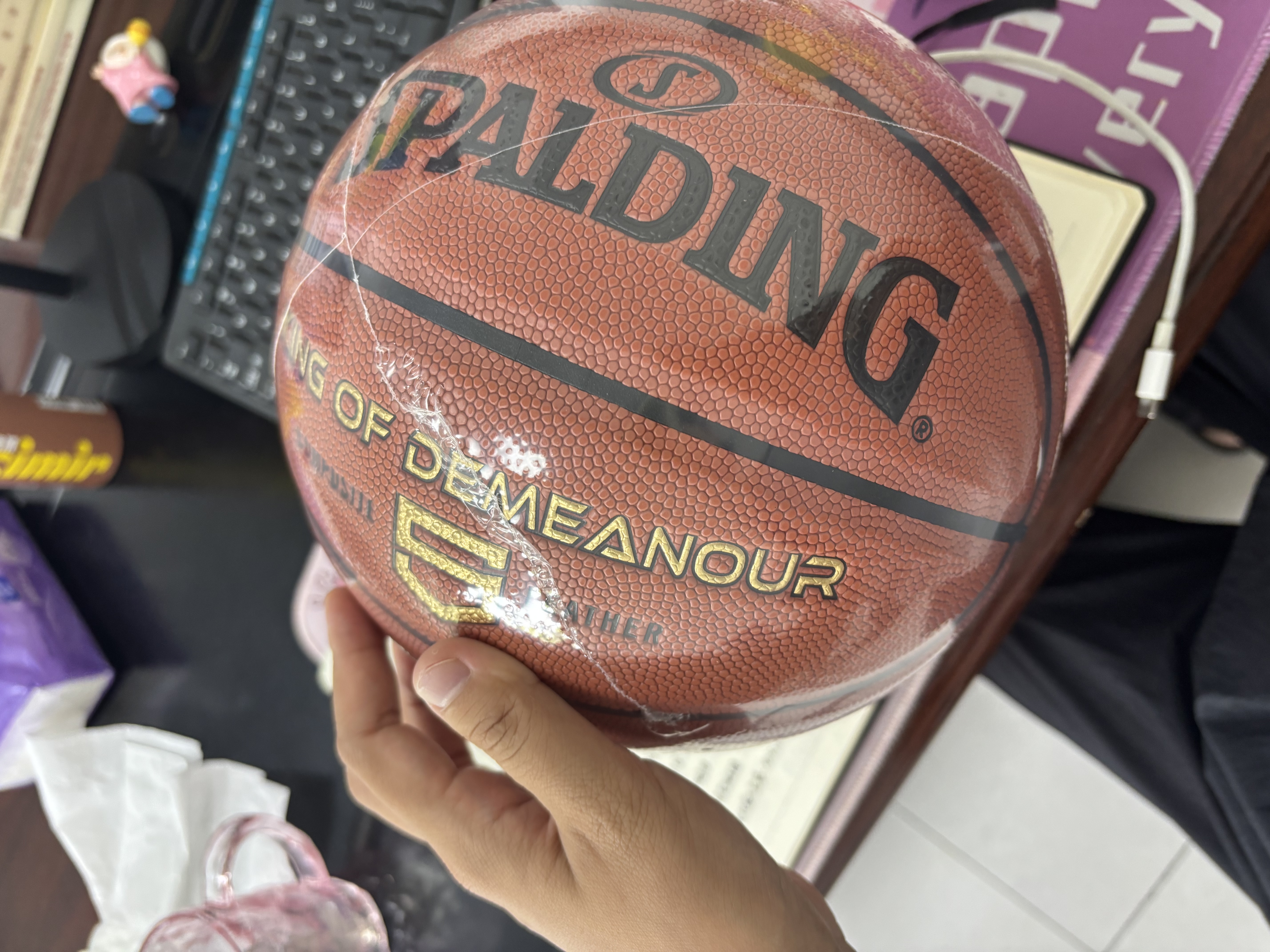 斯伯丁（SPALDING）篮球5号室内外耐磨兼用五号PU材质青少年儿童篮球77-476Y5 实拍图