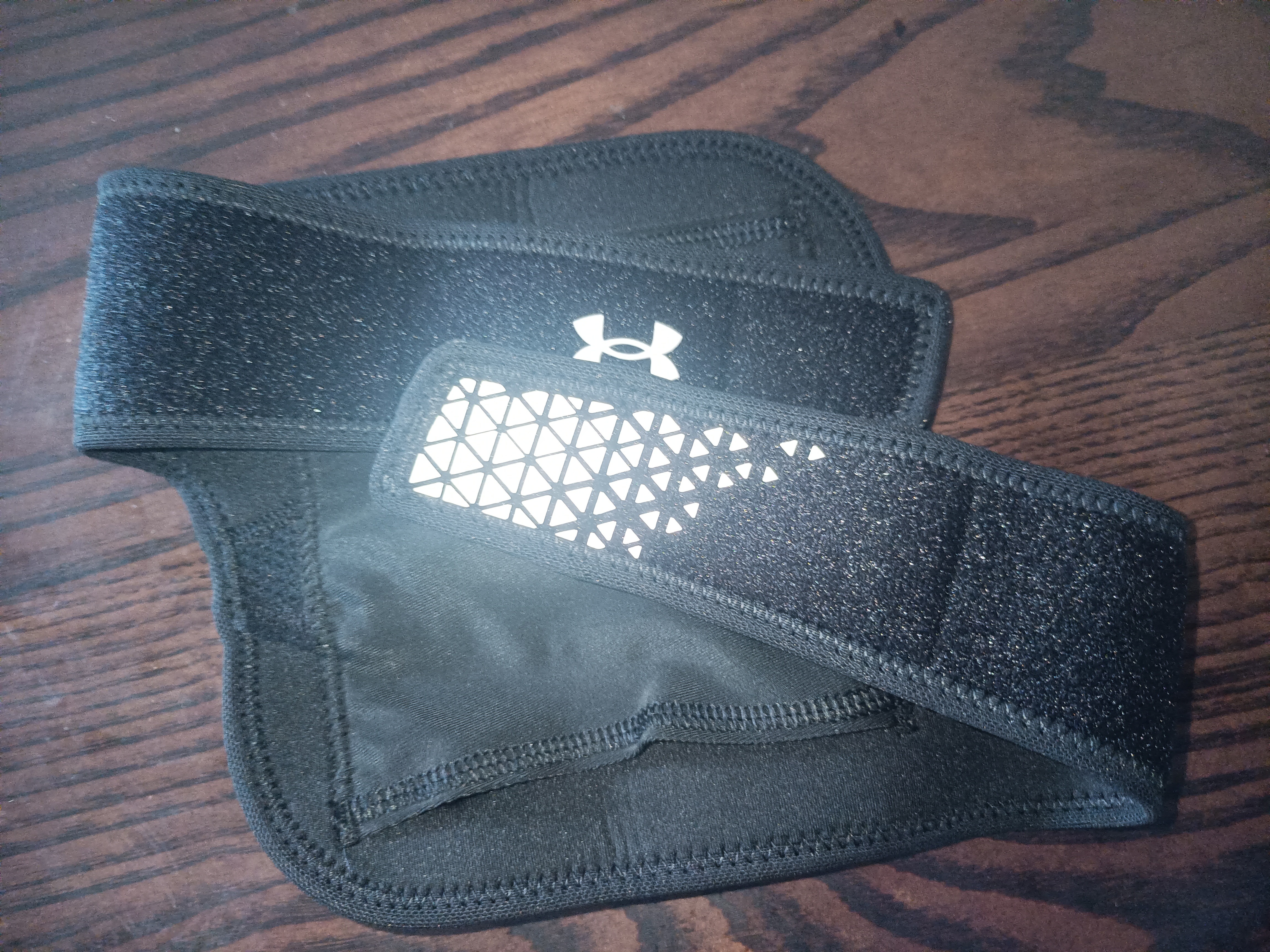 安德玛（Under Armour）护肘关节保护套网球肘保暖护套健身运动护具卧推加压蓝羽排球护臂 晒单实拍图
