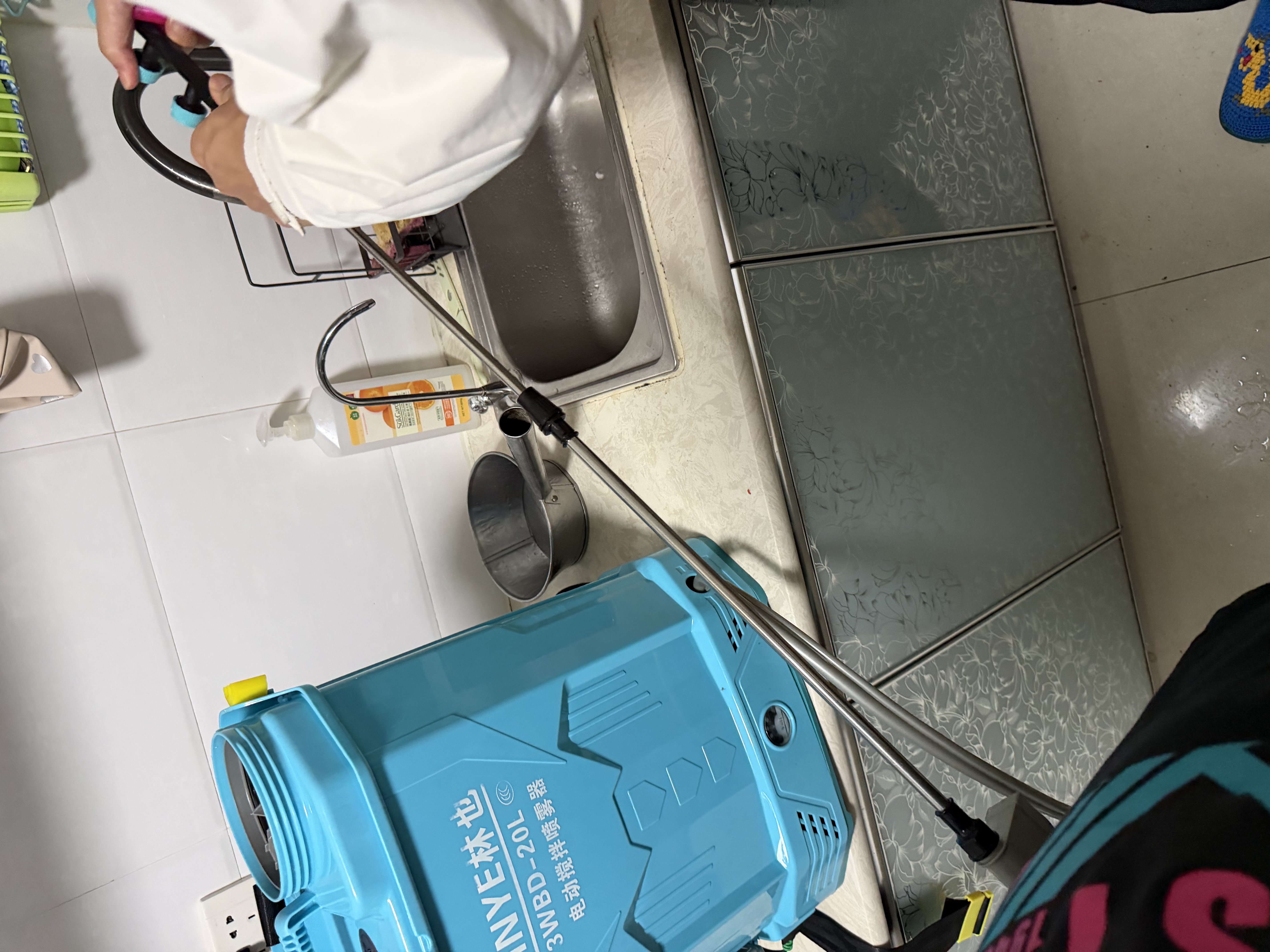 林也电动喷雾器农用打药机背负式喷雾器锂电池高压40亩续航喷雾器 实拍图
