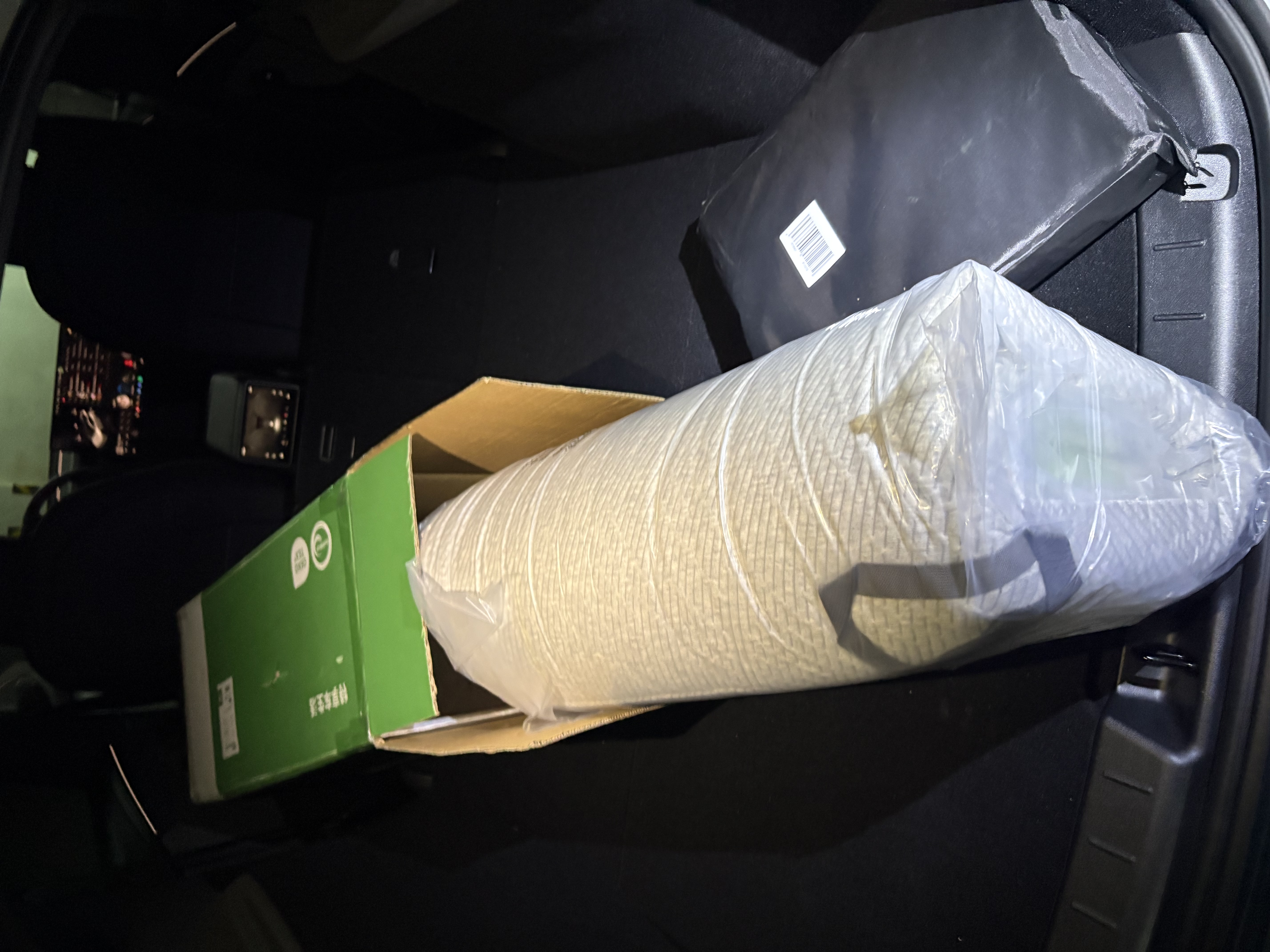 特麦适用于特斯拉ModelY 焕新版露营车载床垫后排记忆棉单双人睡觉垫 【延长组合】床垫pro版+延长托板 实拍图