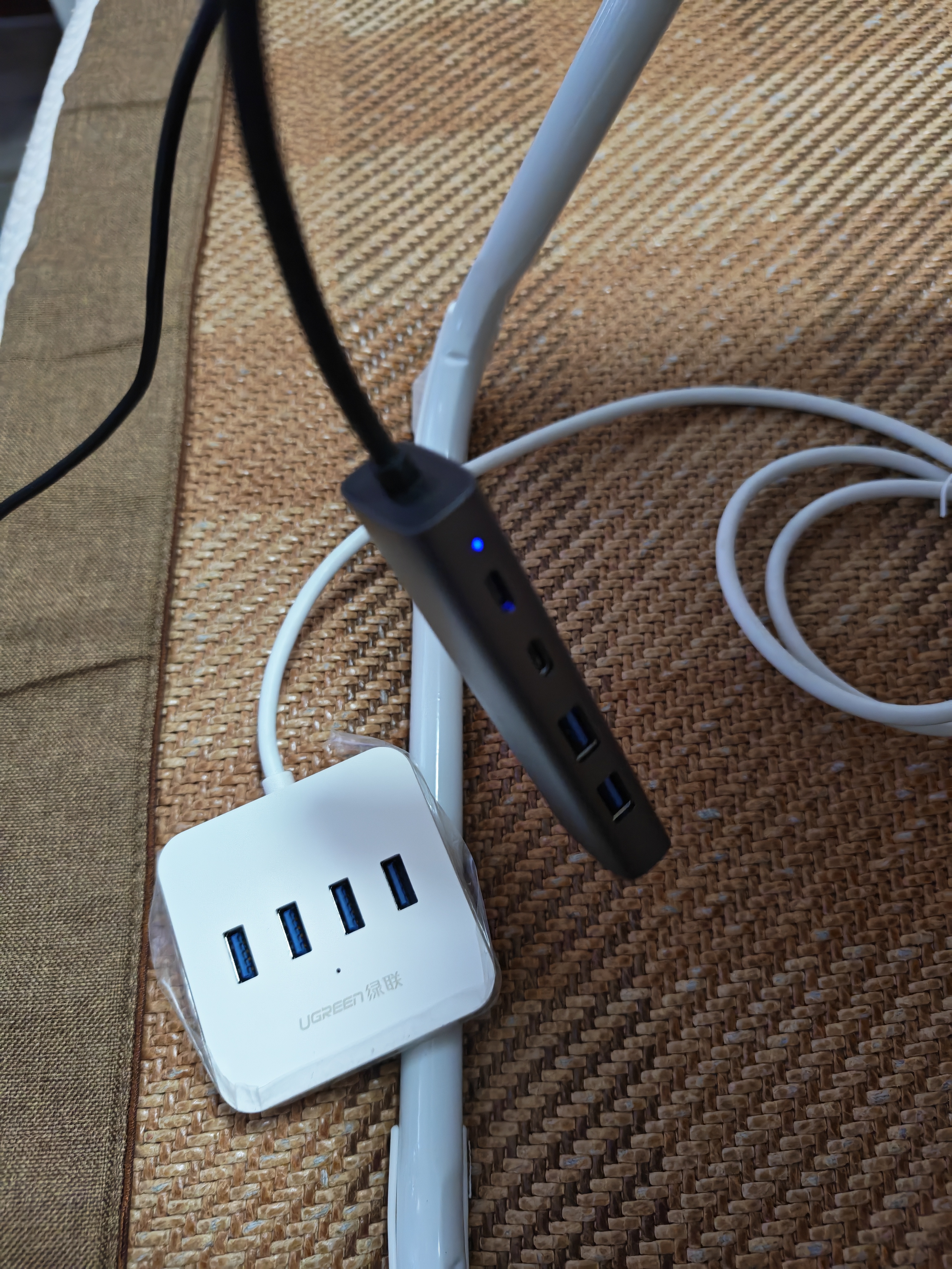联想投资品牌异能者USB3.0转千兆网口网线转接头Type-C拓展坞分线器RJ45网口转换器集线器适用笔记本 实拍图